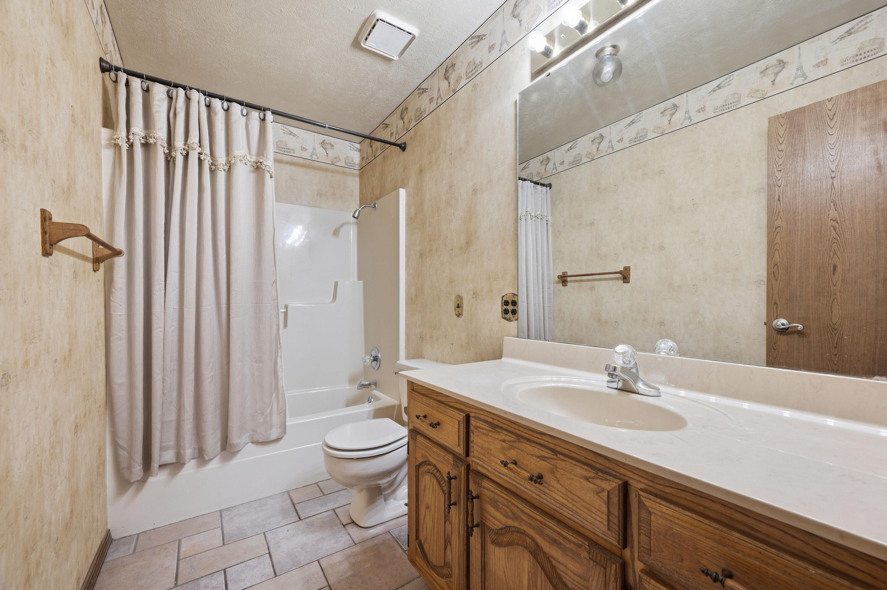 1116 Forest Circle Drive Property Photo 45