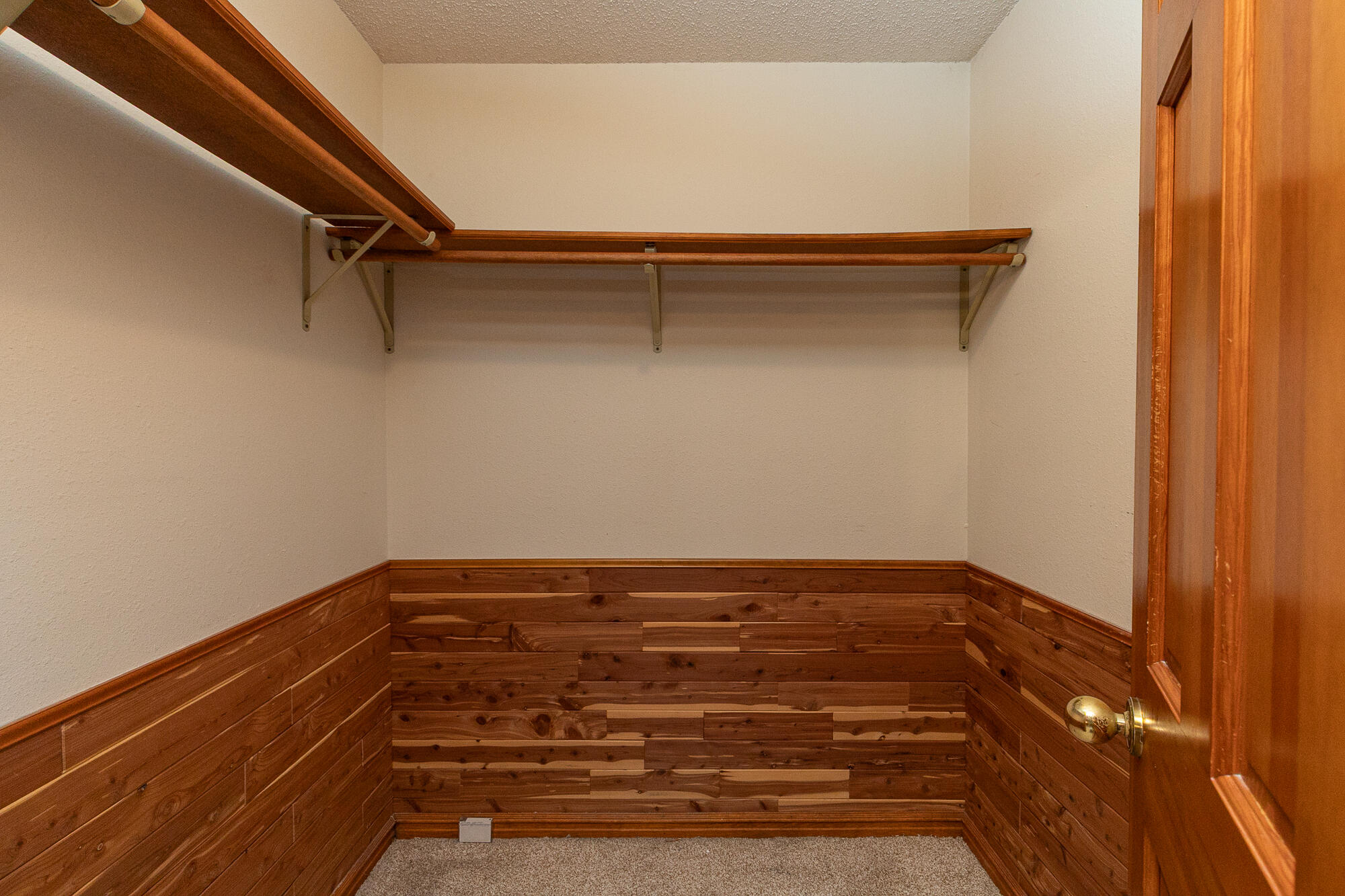 1332 West Mcgee Street Property Photo 18