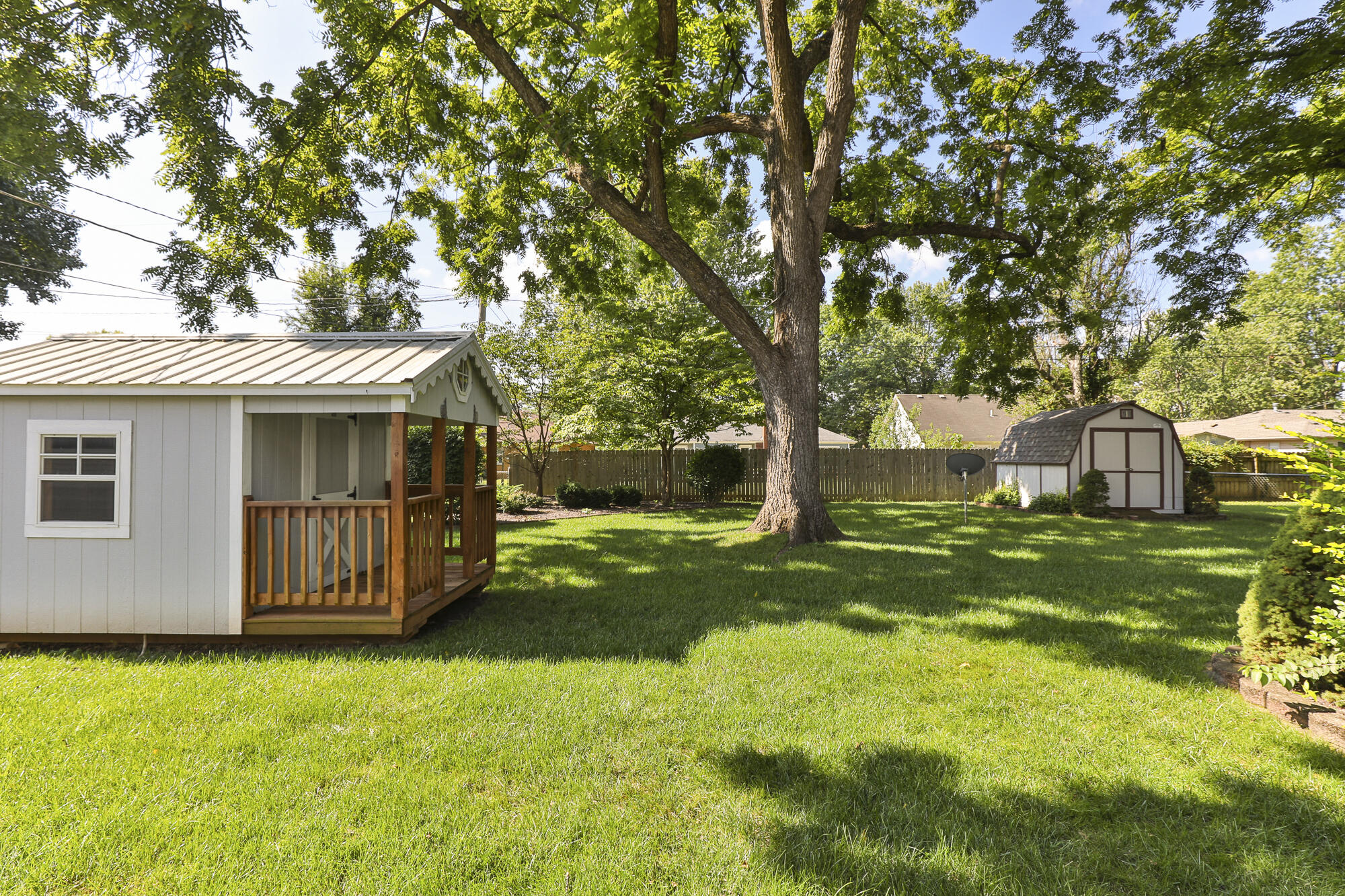 1332 West Mcgee Street Property Photo 31