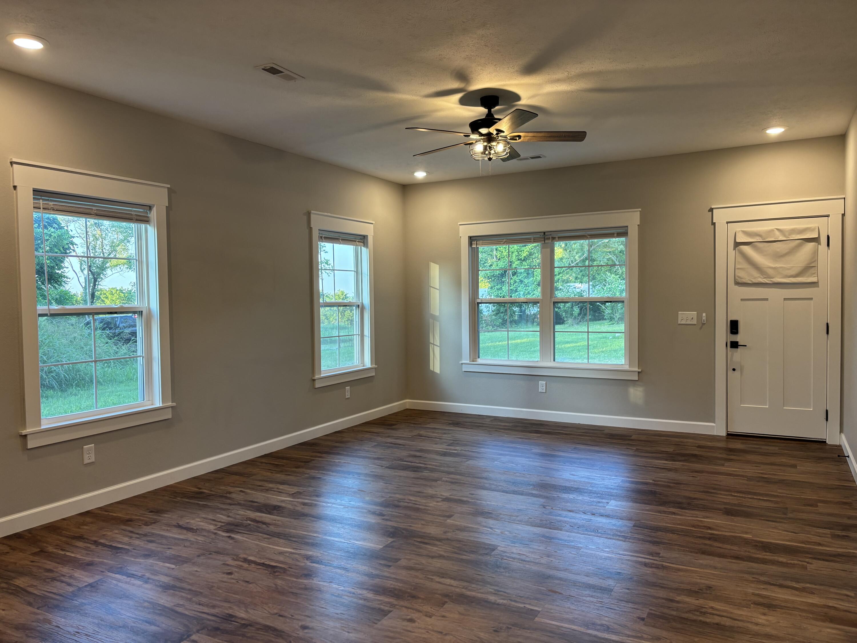 1365 North Coyote Lane Property Photo 2