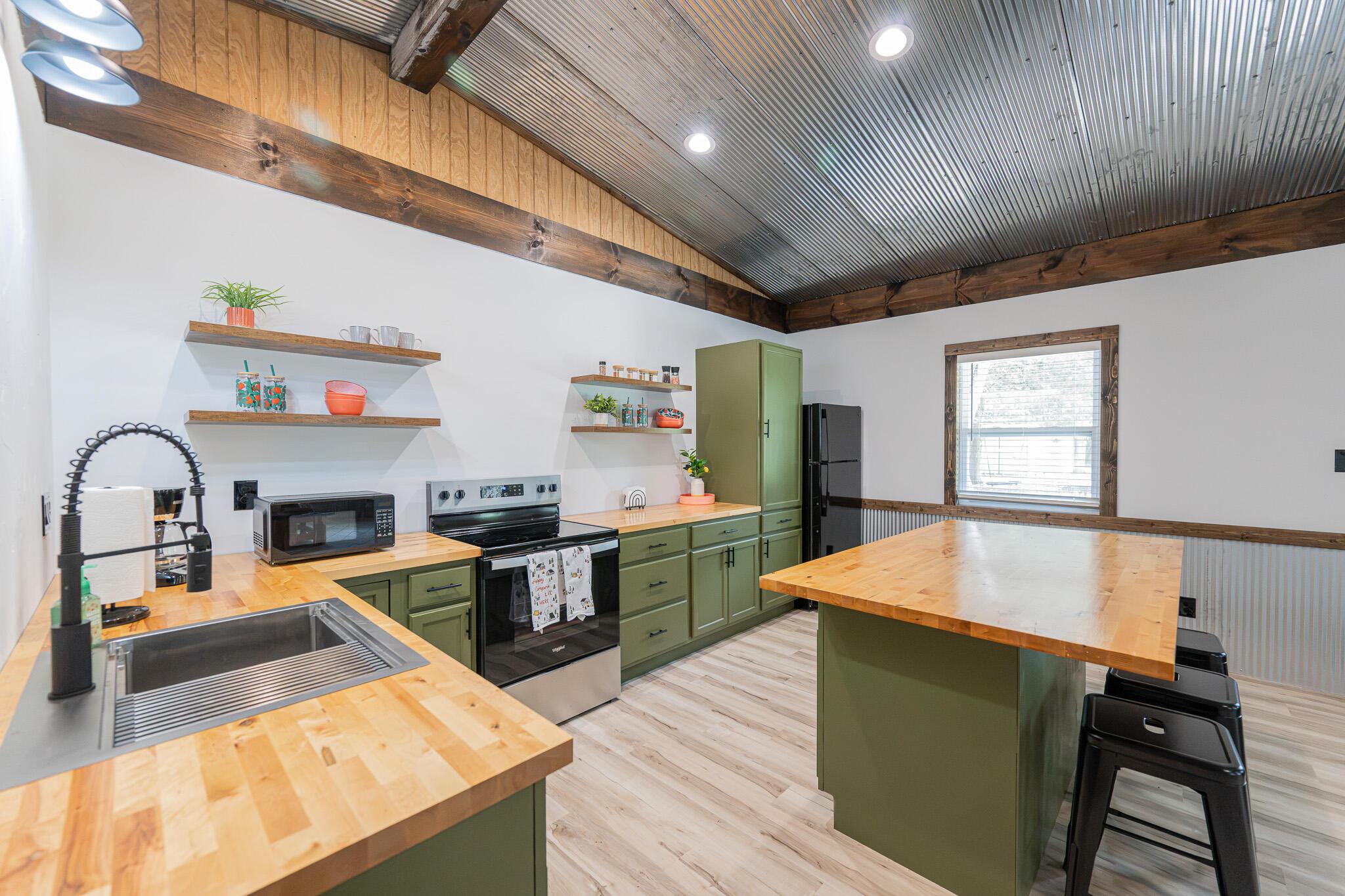 777 Thickety Ford Road Property Photo 15
