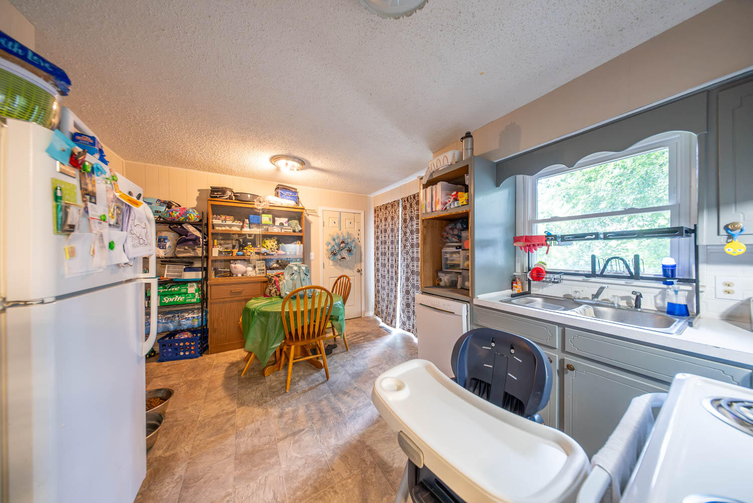 1005 Washington Avenue Property Photo 12