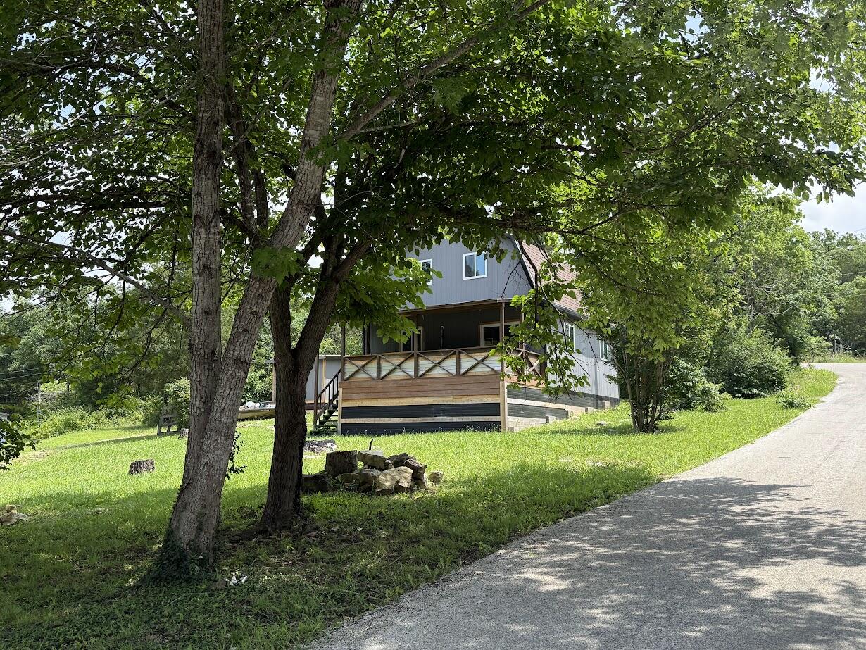 293 Millers Bend Property Photo 2
