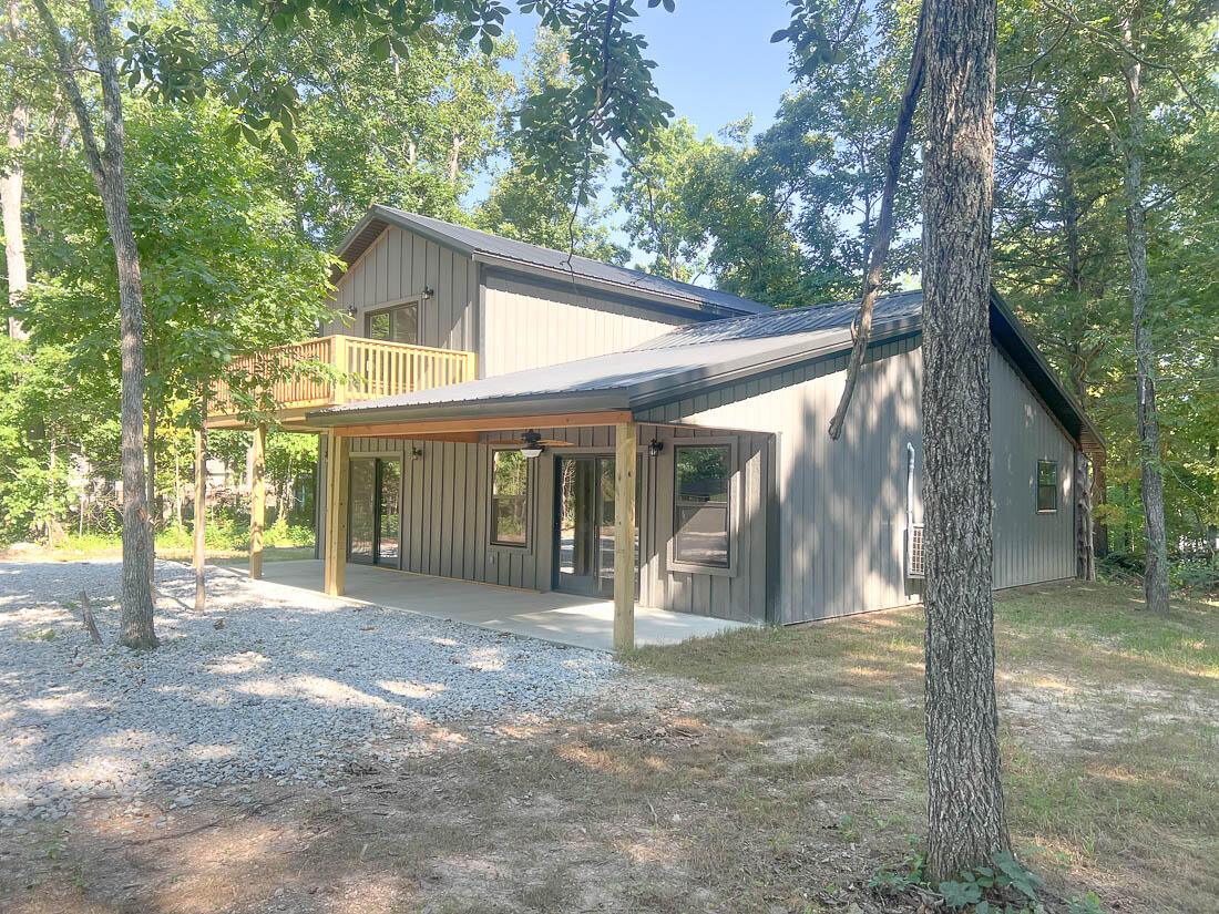 105 Hackamore Drive Property Photo 1