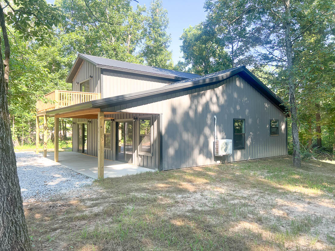 105 Hackamore Drive Property Photo 4