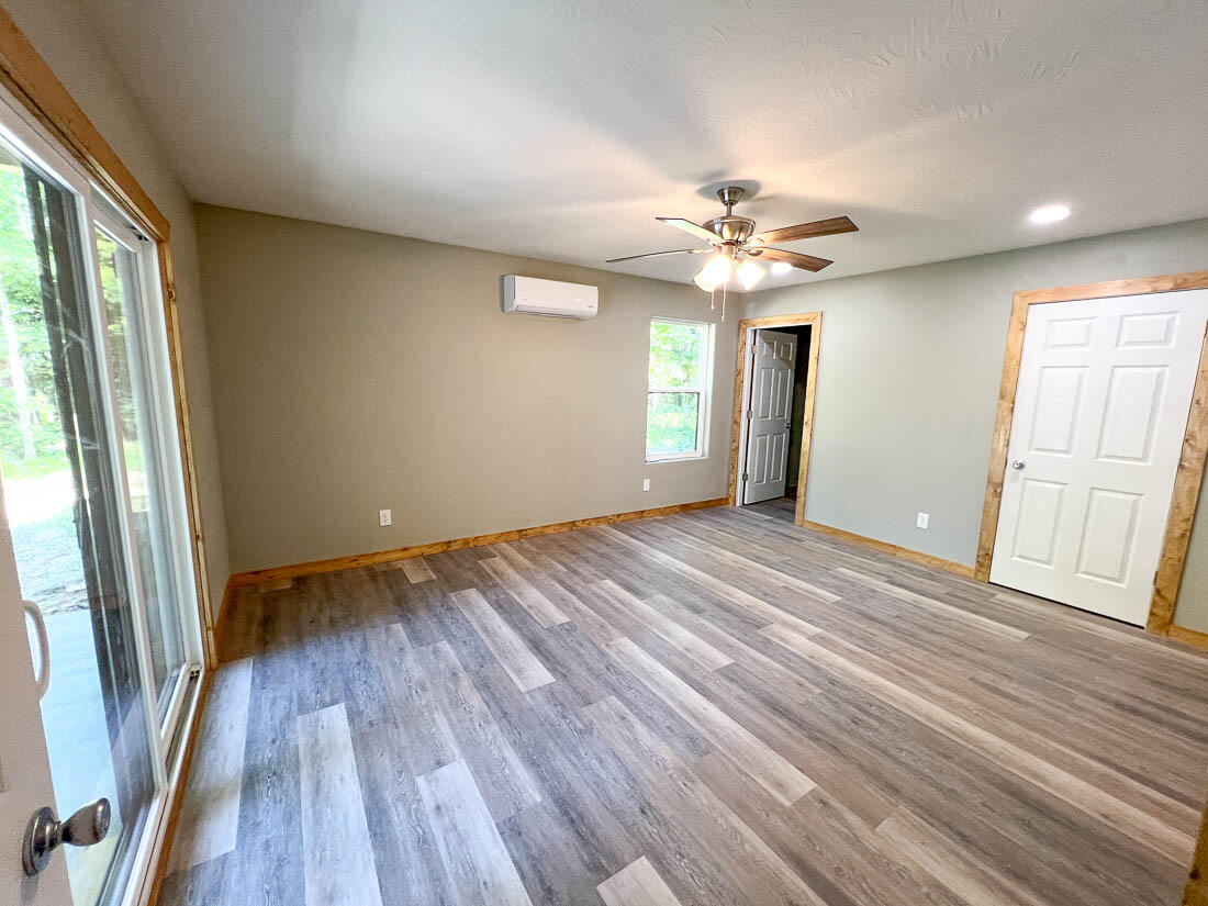 105 Hackamore Drive Property Photo 10