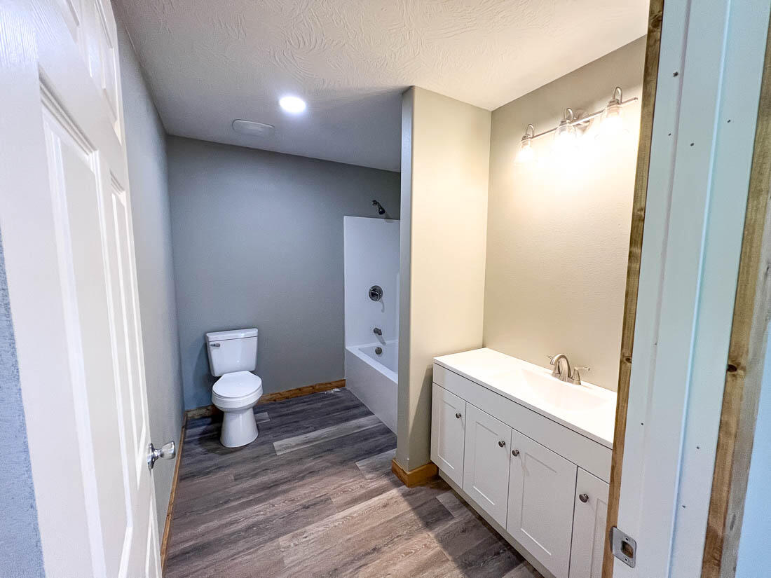 105 Hackamore Drive Property Photo 11