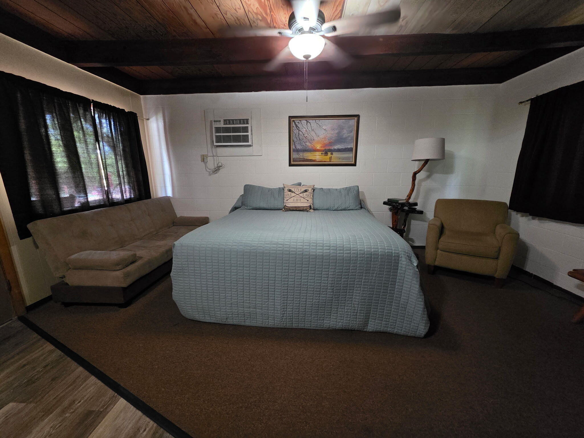 33 Lakeshore Drive Property Photo 29