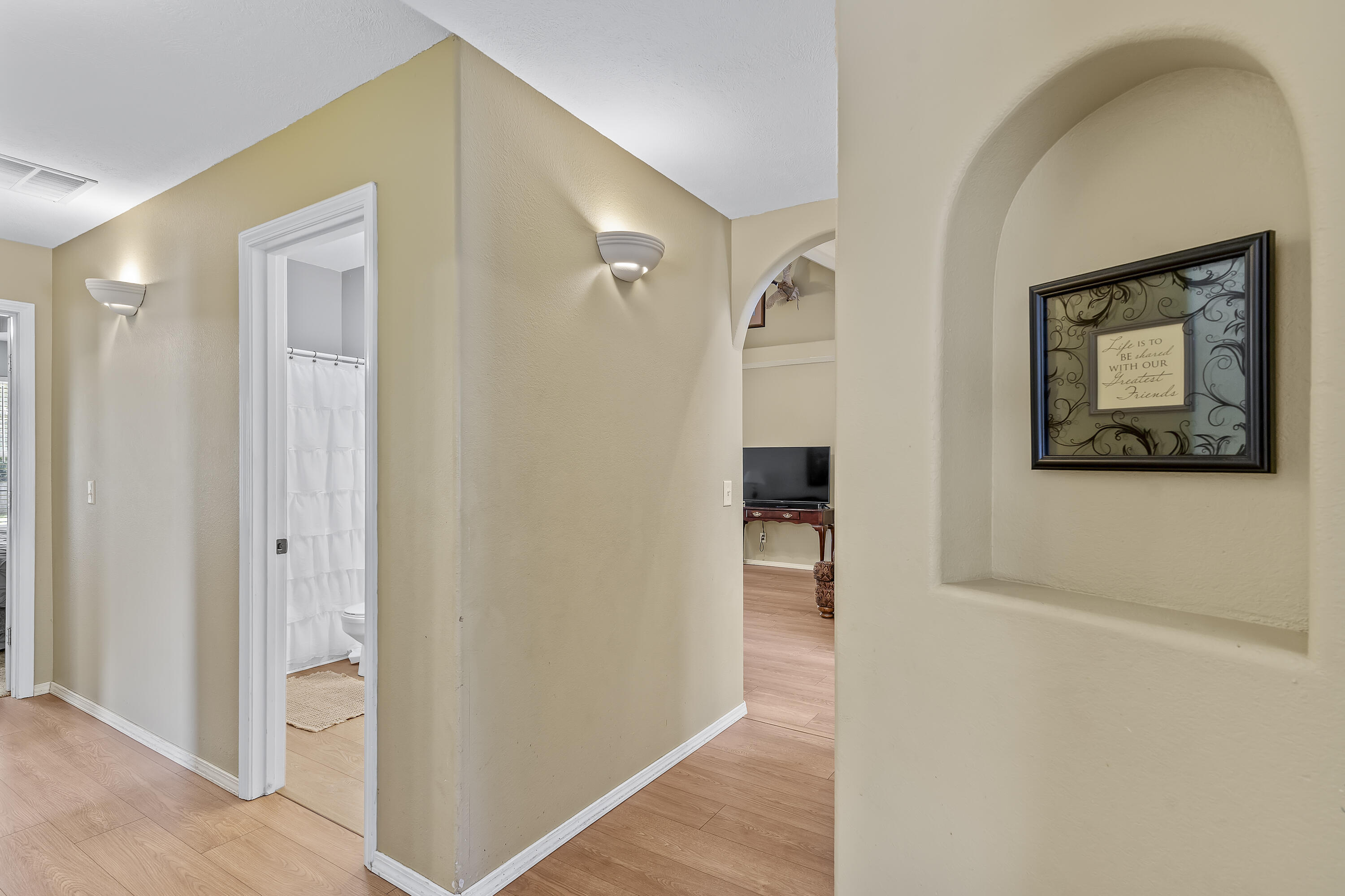 1212 West Merlin Drive Property Photo 6