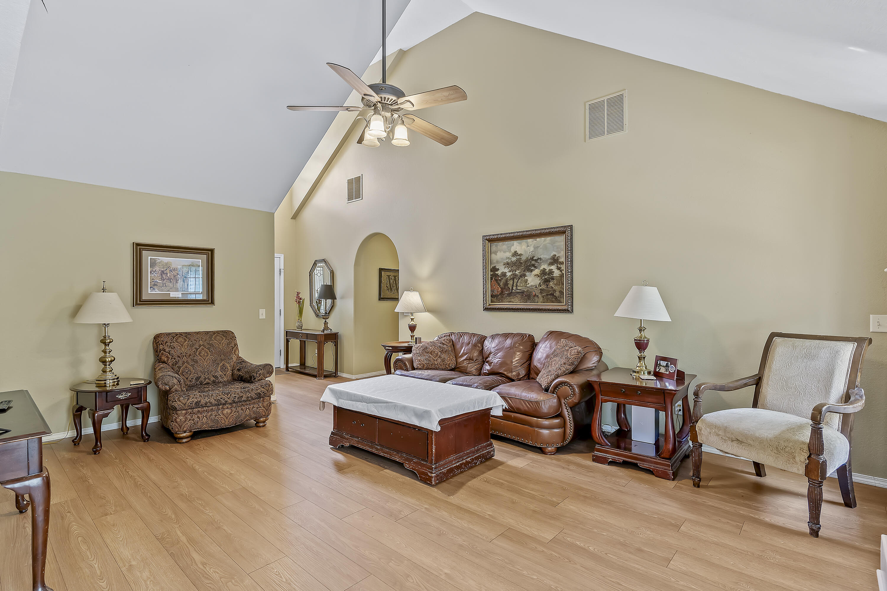 1212 West Merlin Drive Property Photo 10