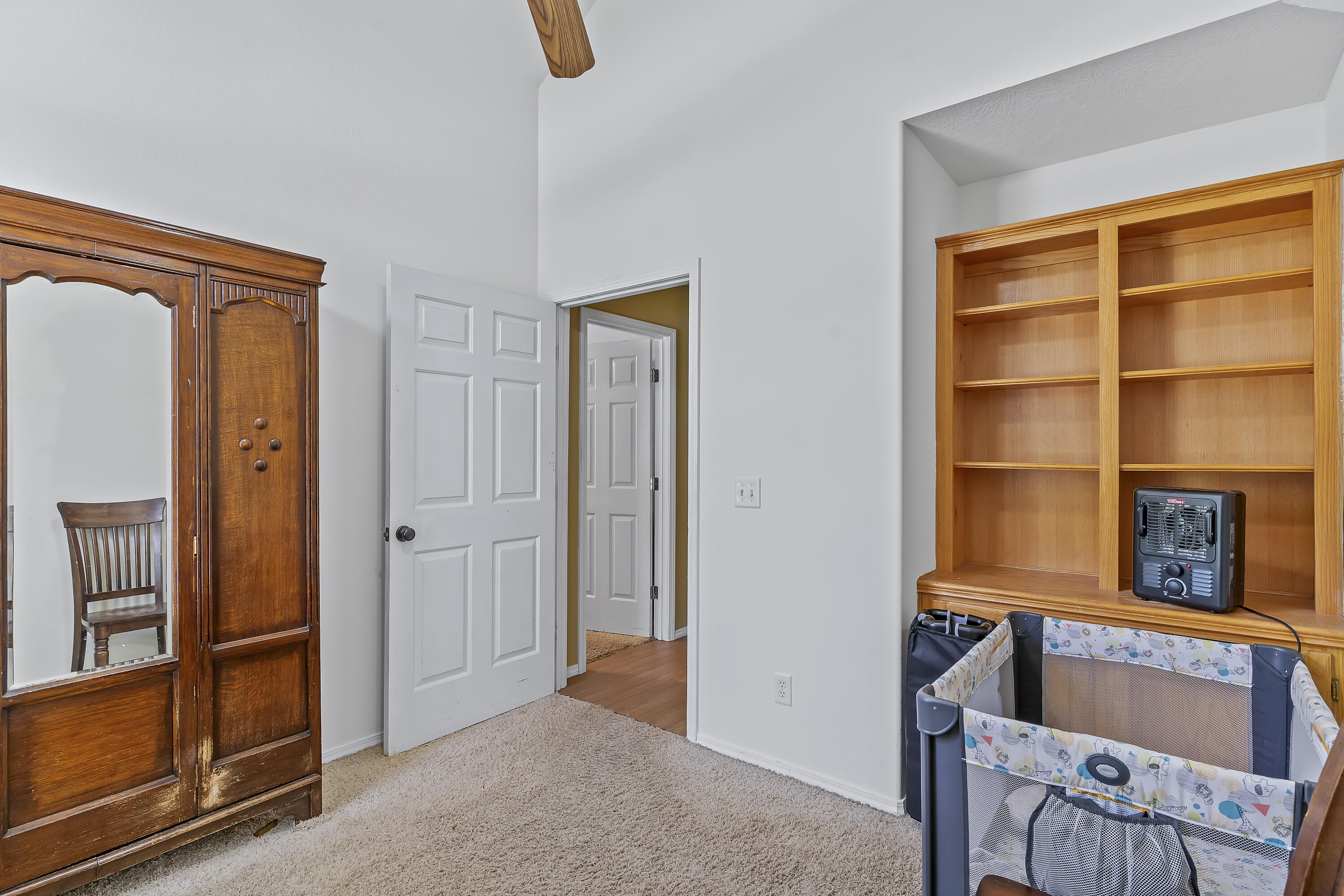 1212 West Merlin Drive Property Photo 32