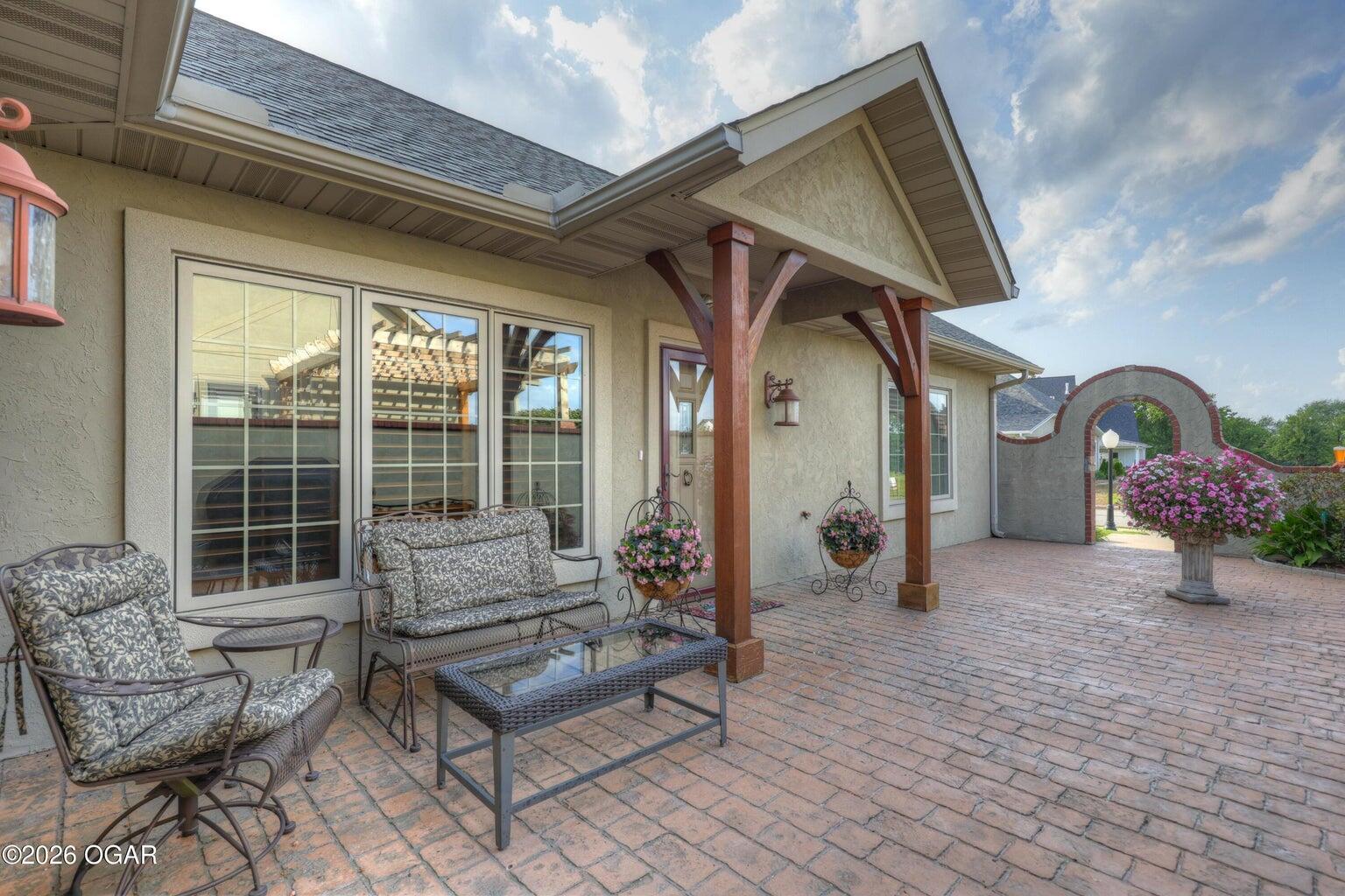 1430 Quail Place Property Photo 4