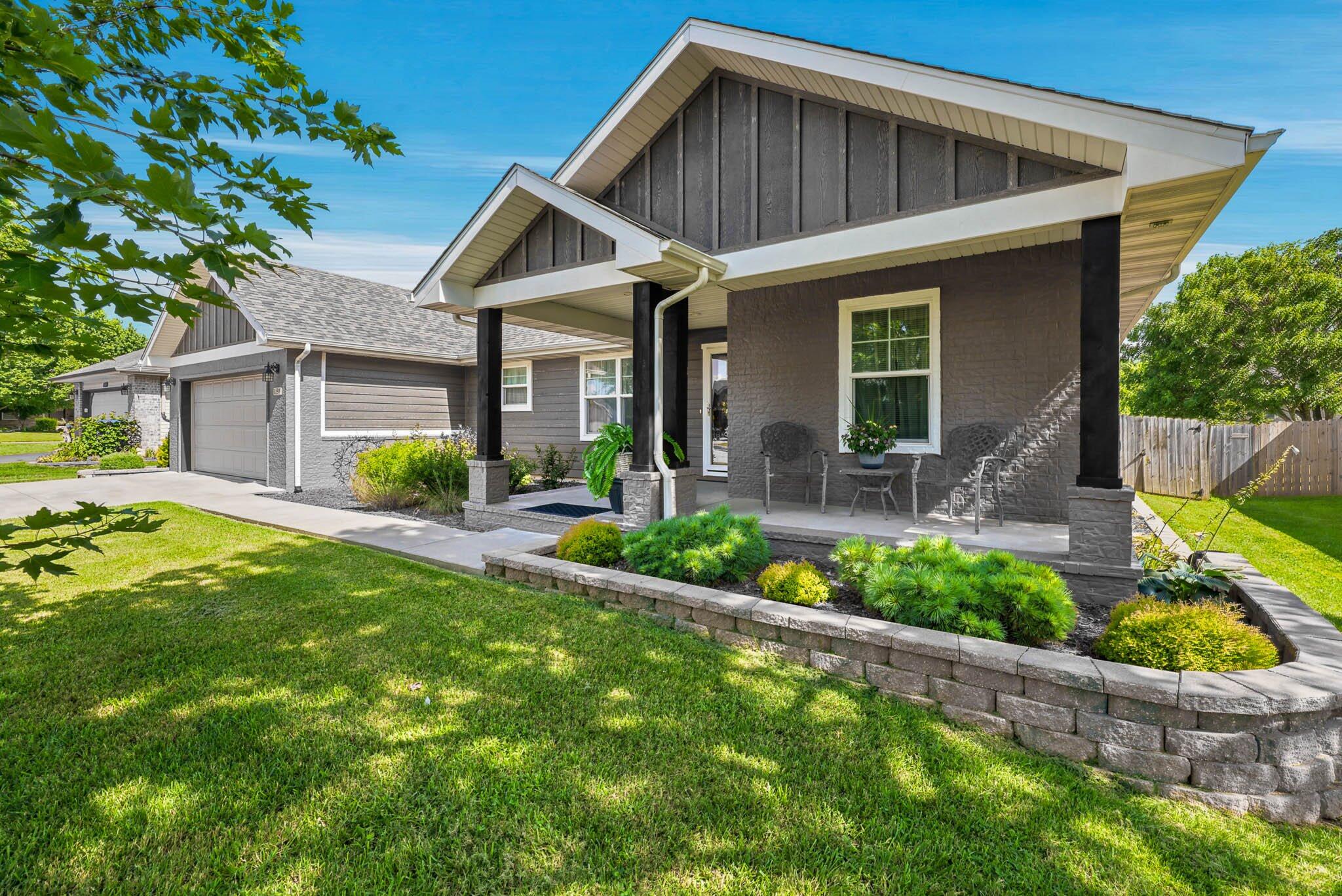 150 Lace Bark Avenue Property Photo 2
