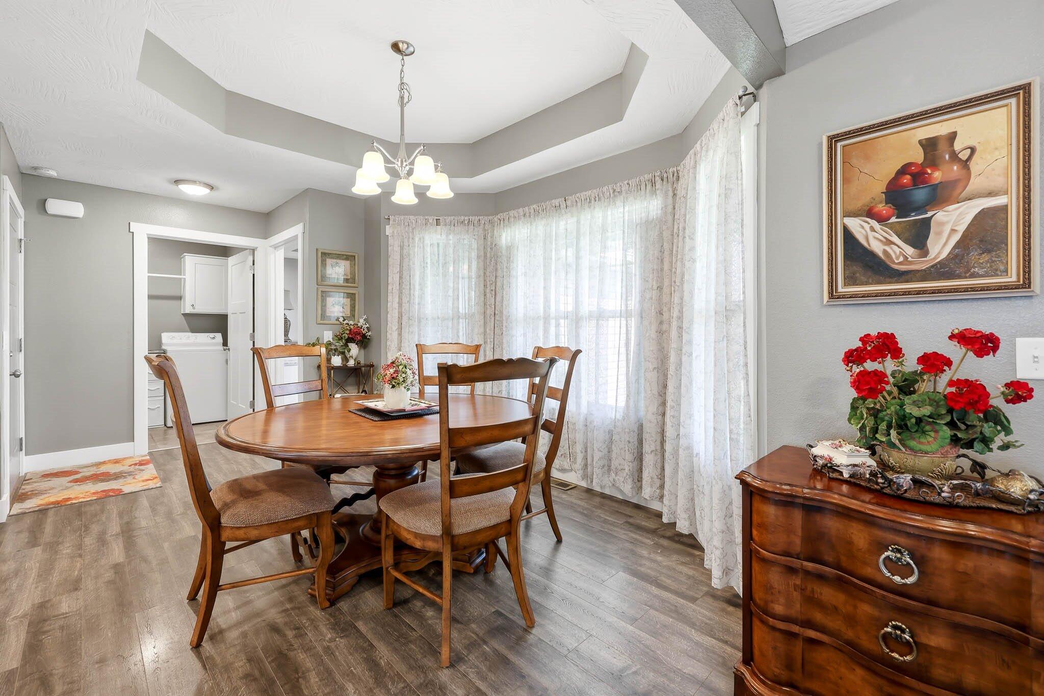 150 Lace Bark Avenue Property Photo 11