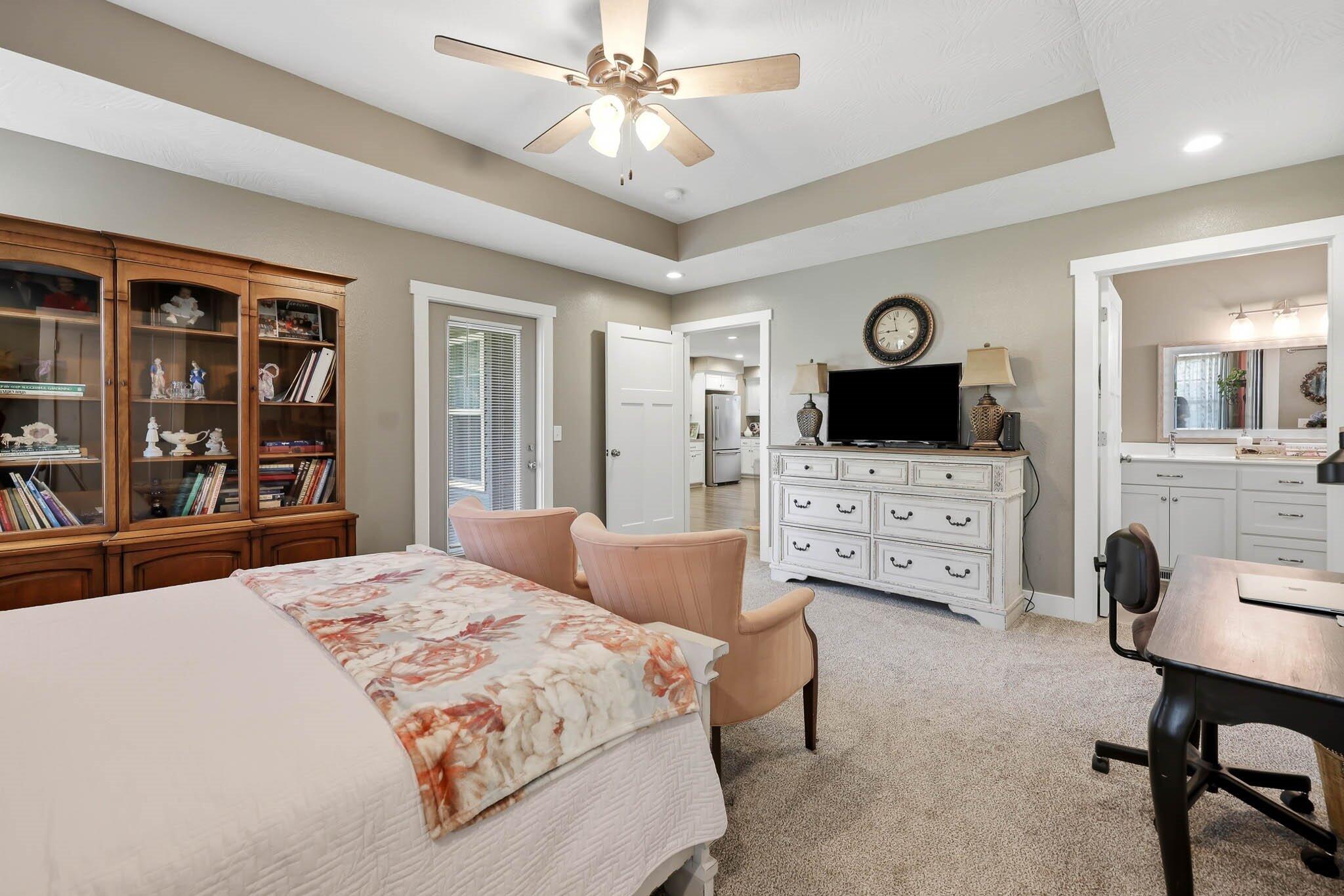 150 Lace Bark Avenue Property Photo 19