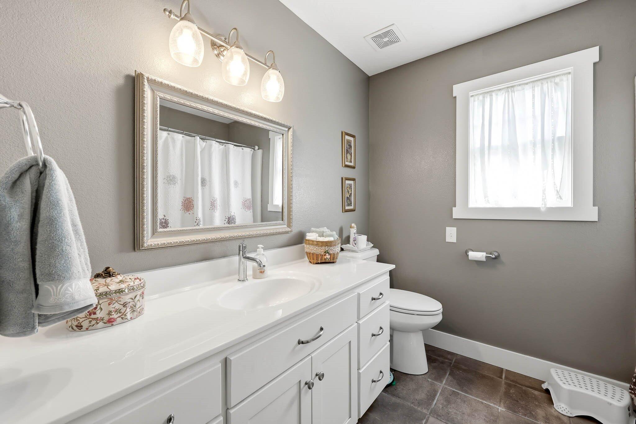 150 Lace Bark Avenue Property Photo 23
