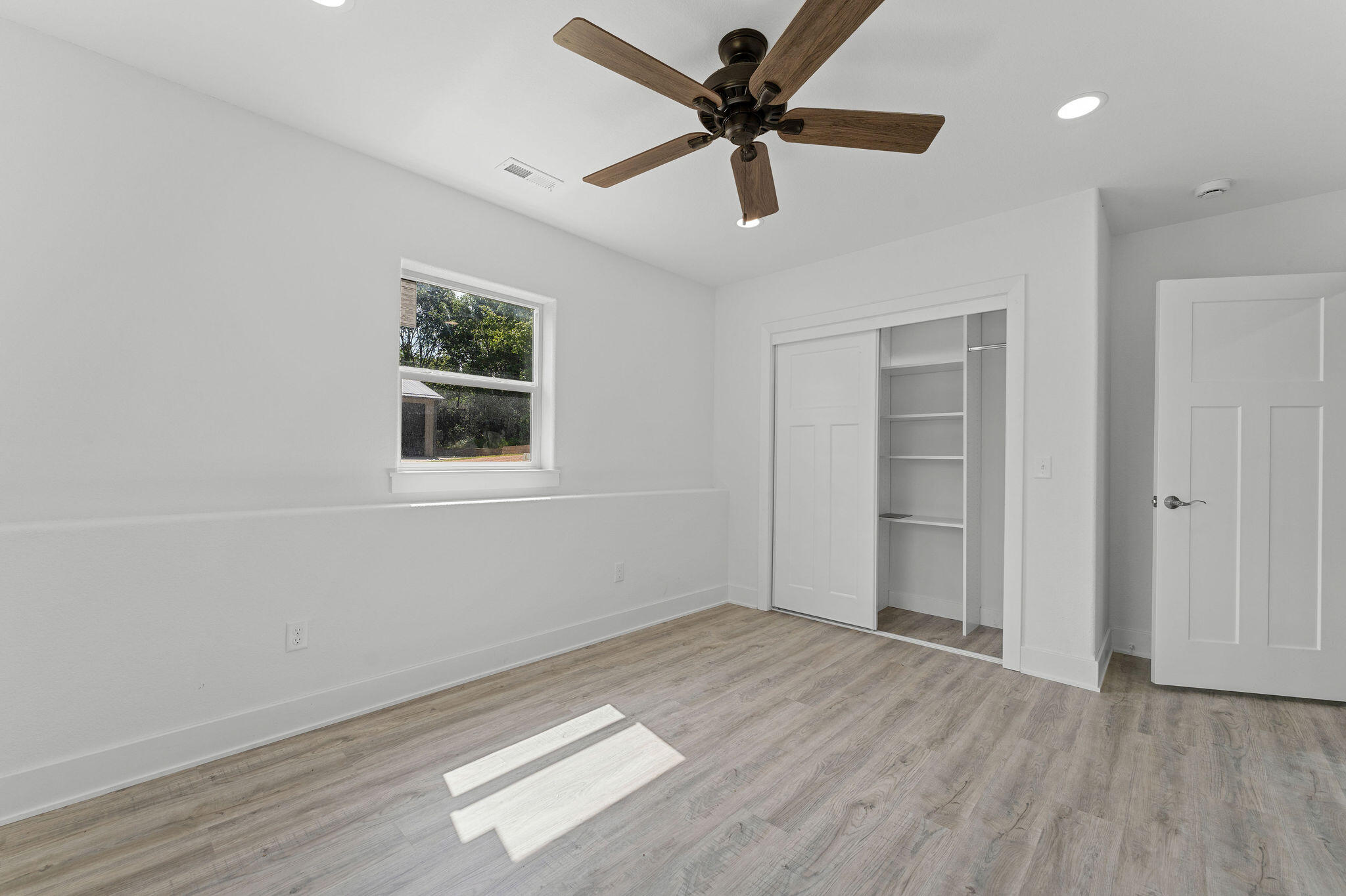 97 Sparrow Lane Property Photo 33