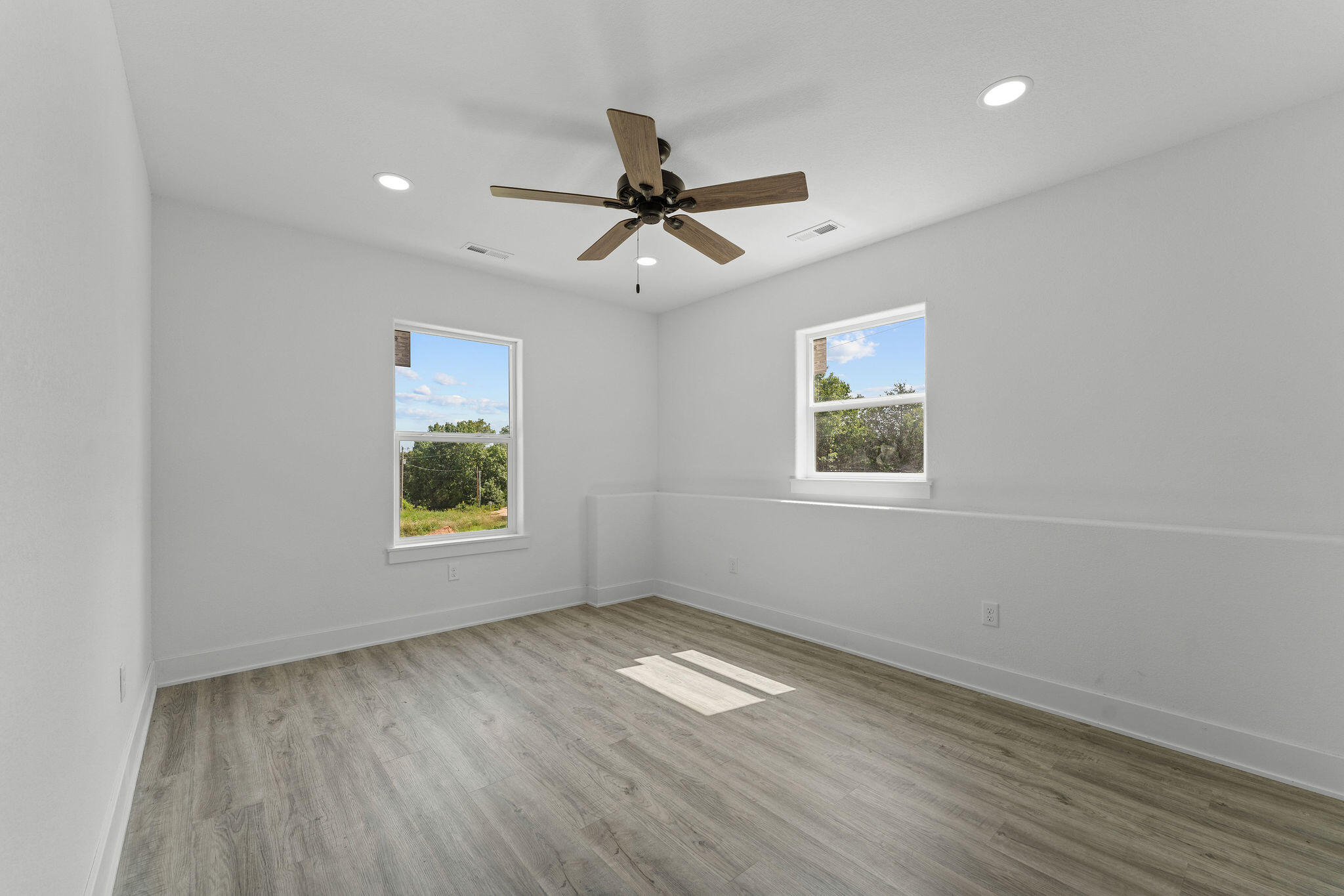 97 Sparrow Lane Property Photo 34