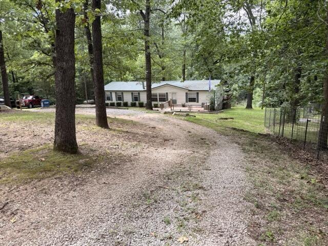 943 Hickory Lane Property Photo 2