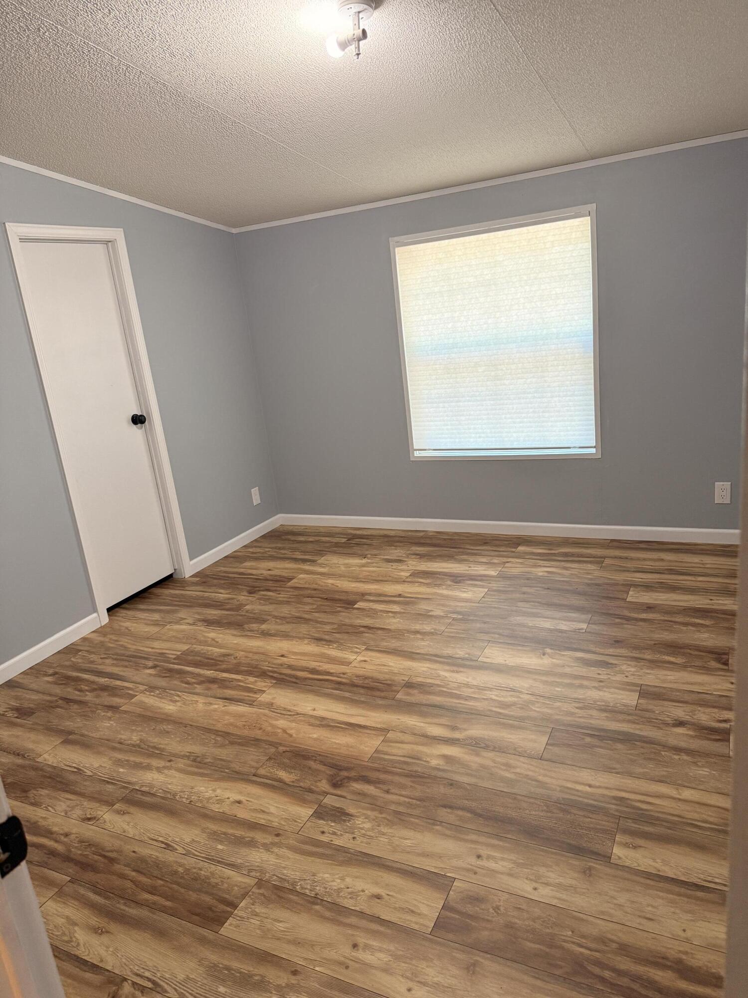 943 Hickory Lane Property Photo 24