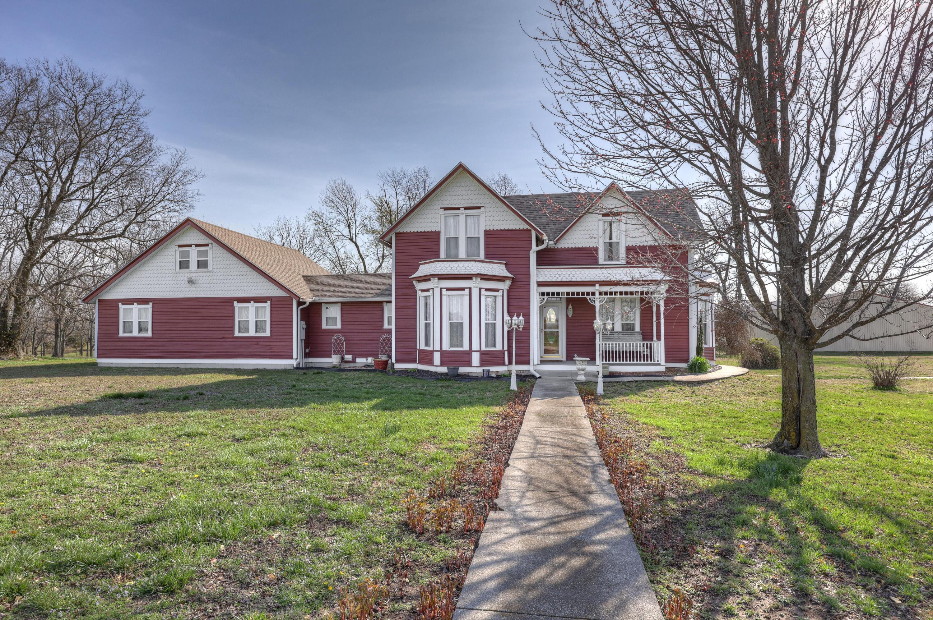 11158 State Highway 97 Property Photo 2