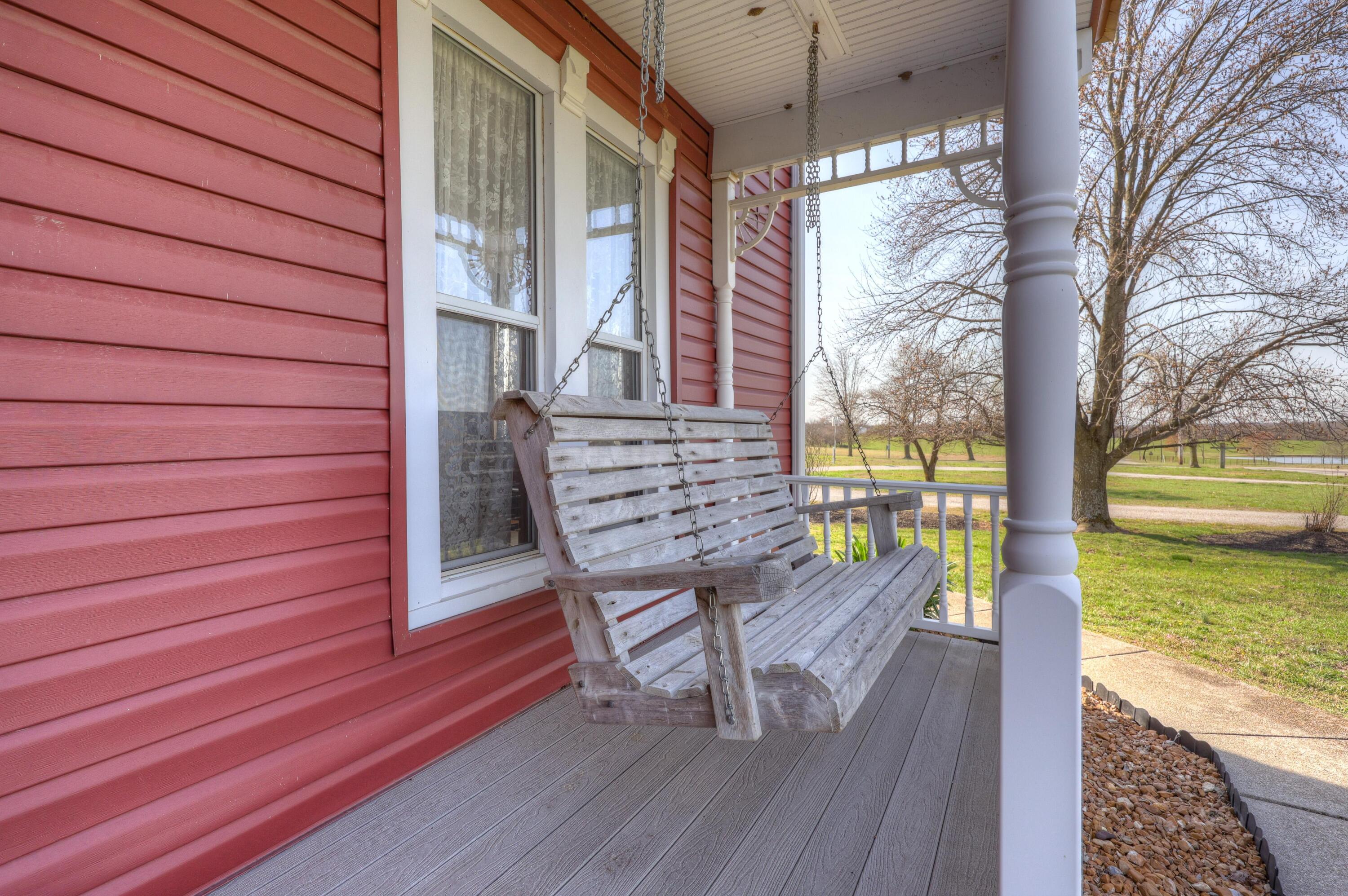 11158 State Highway 97 Property Photo 4