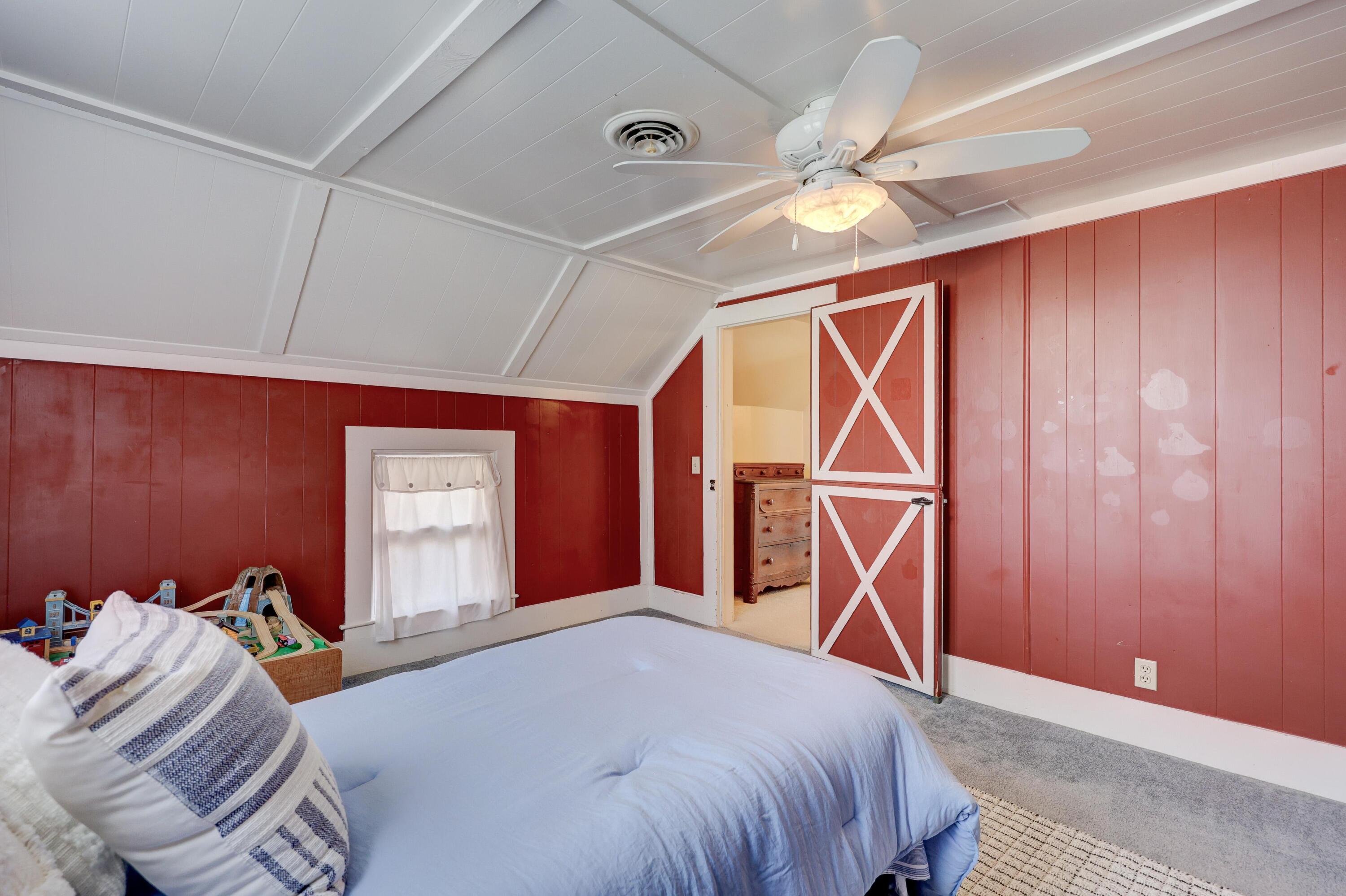 11158 State Highway 97 Property Photo 47