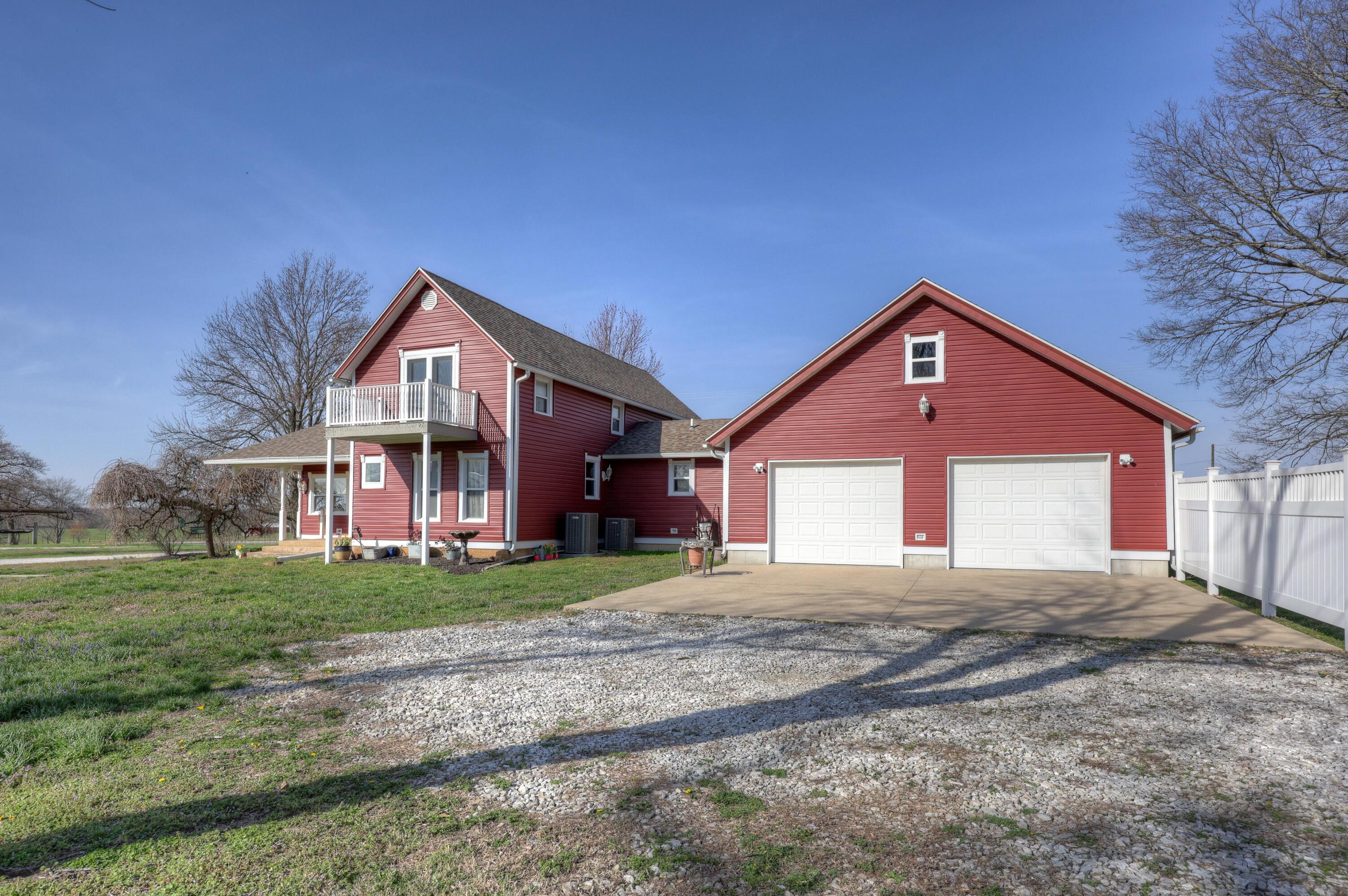 11158 State Highway 97 Property Photo 53