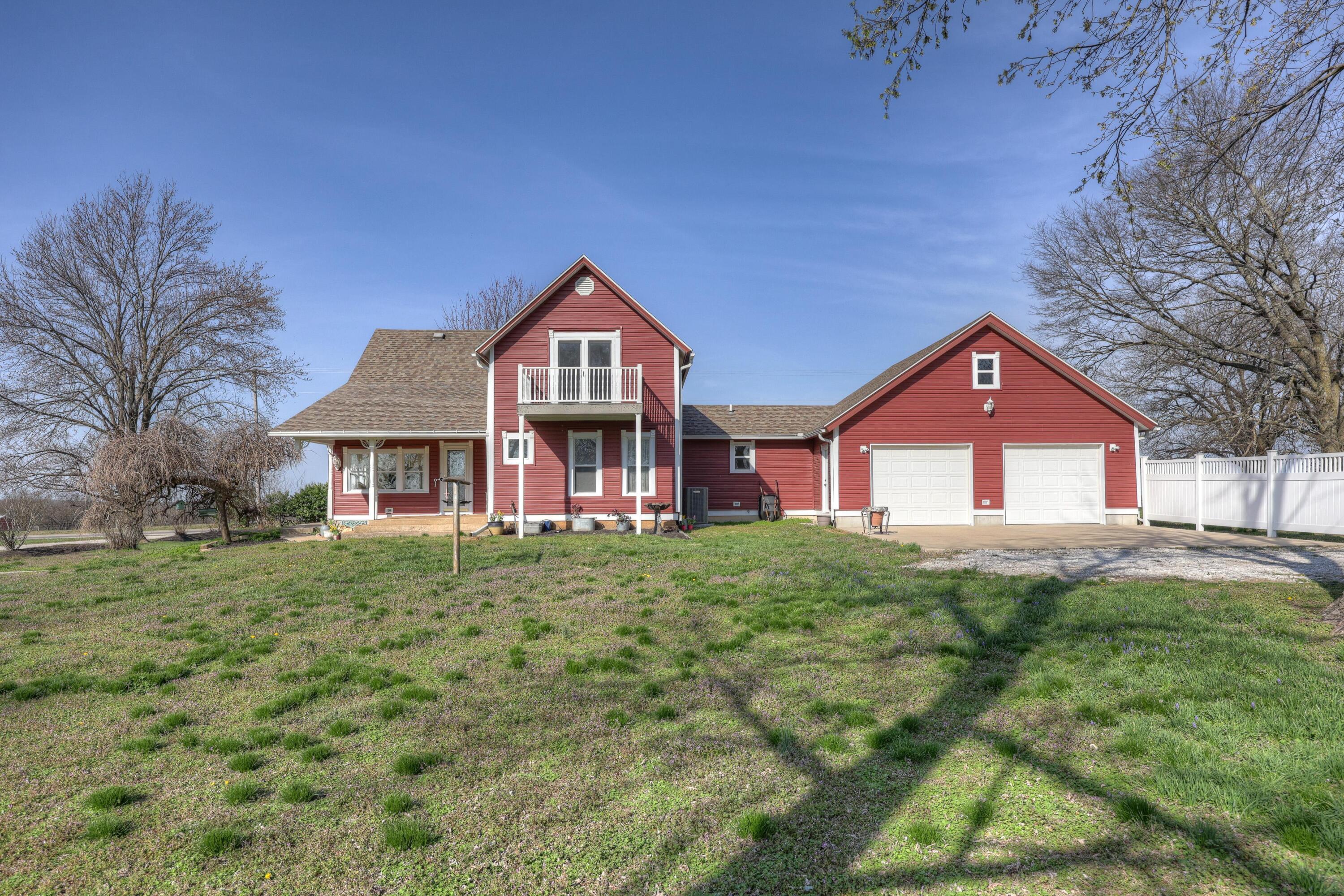 11158 State Highway 97 Property Photo 54