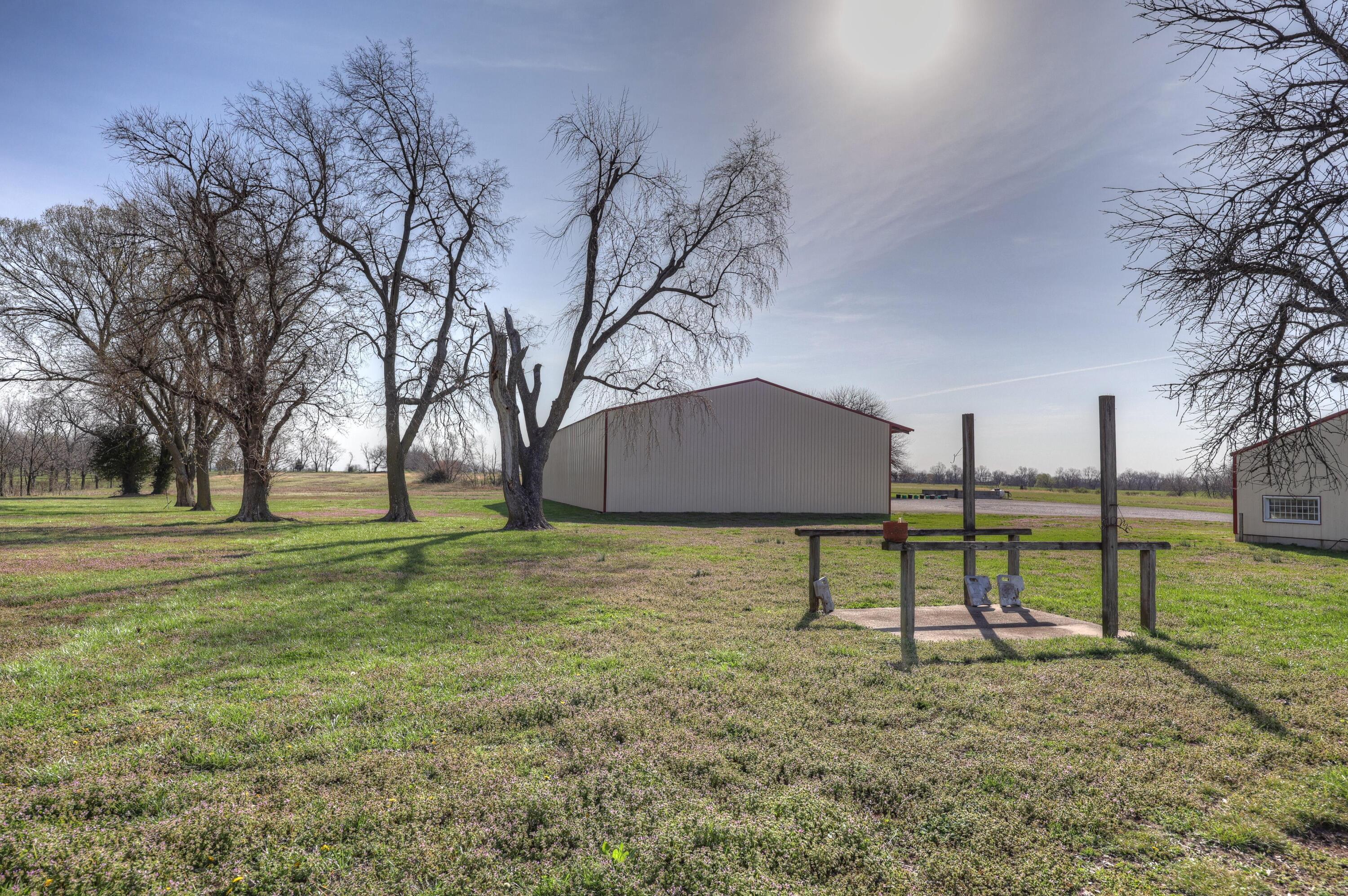 11158 State Highway 97 Property Photo 59