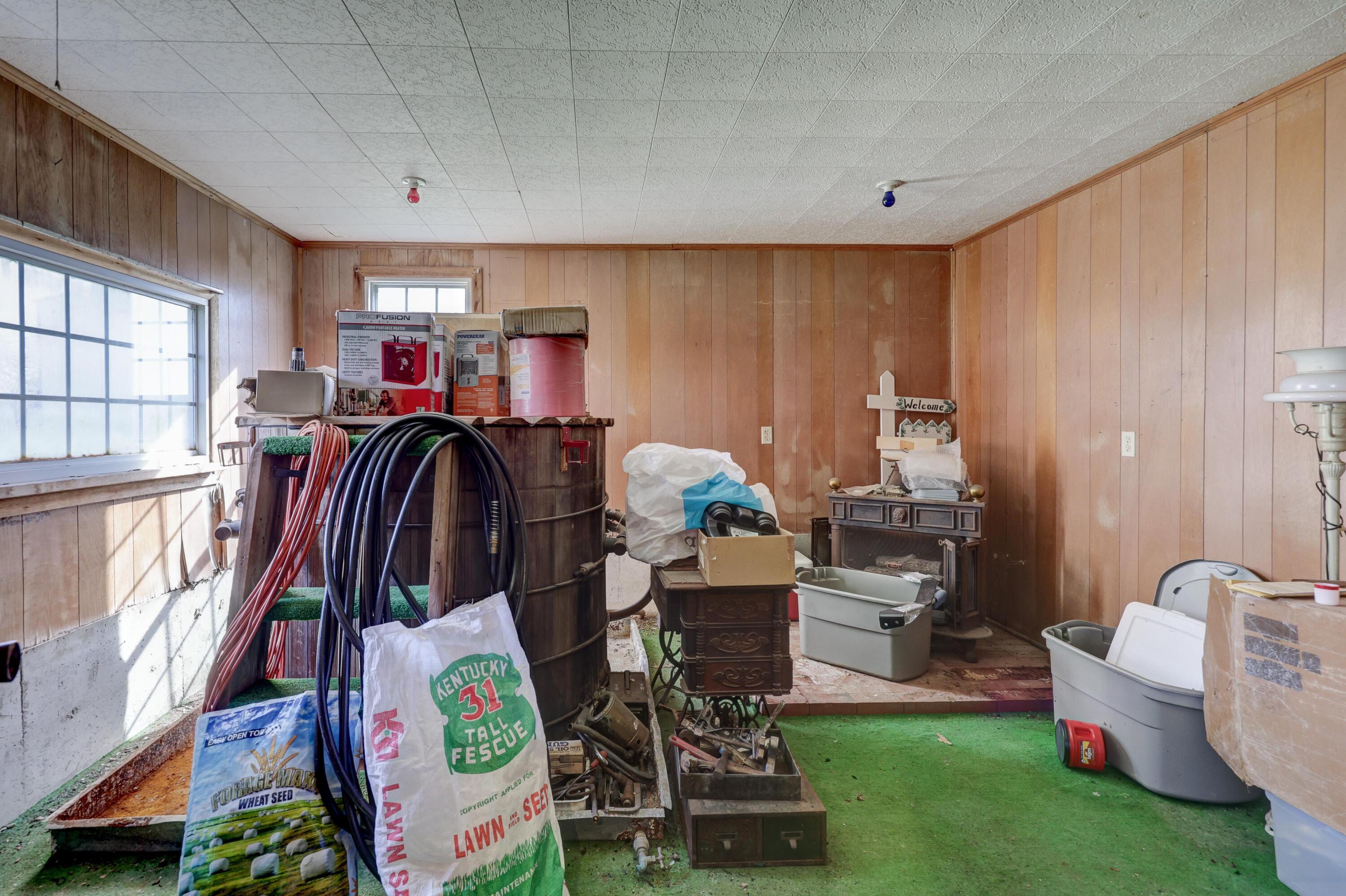 11158 State Highway 97 Property Photo 69