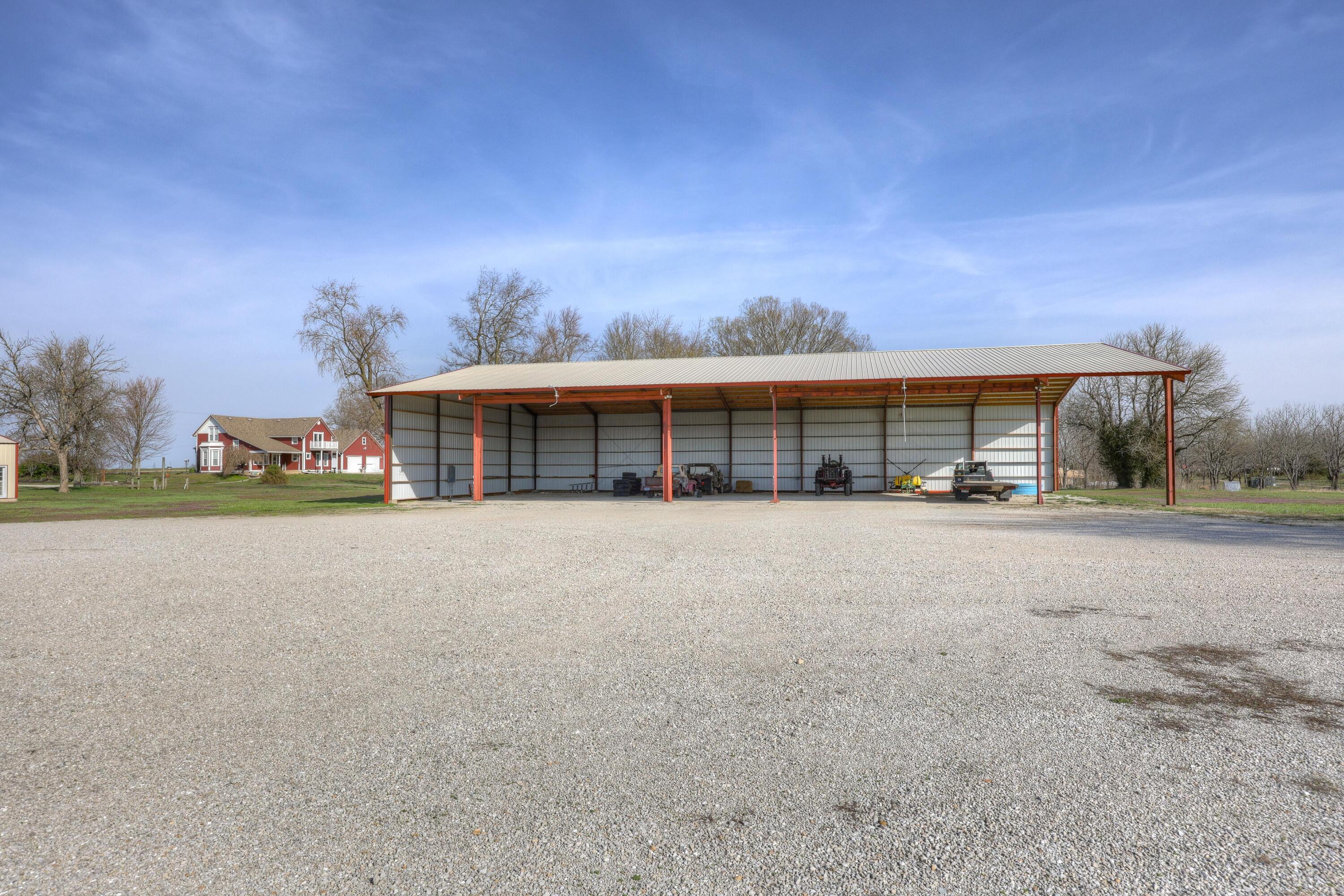 11158 State Highway 97 Property Photo 71