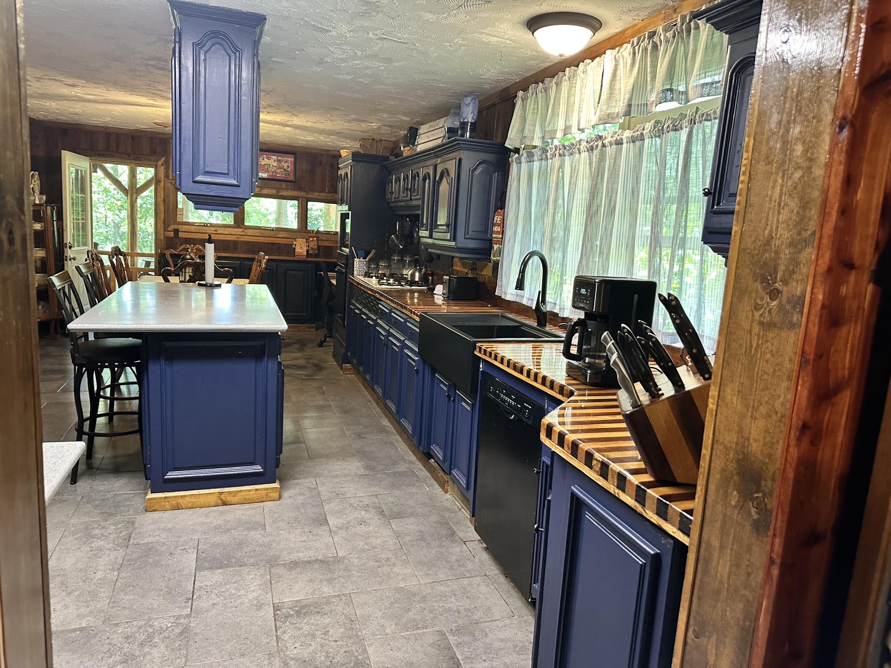 22814 State Highway J Property Photo 12