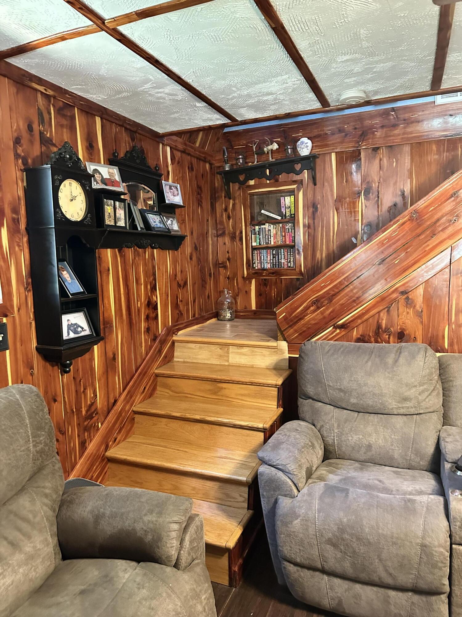 22814 State Highway J Property Photo 7