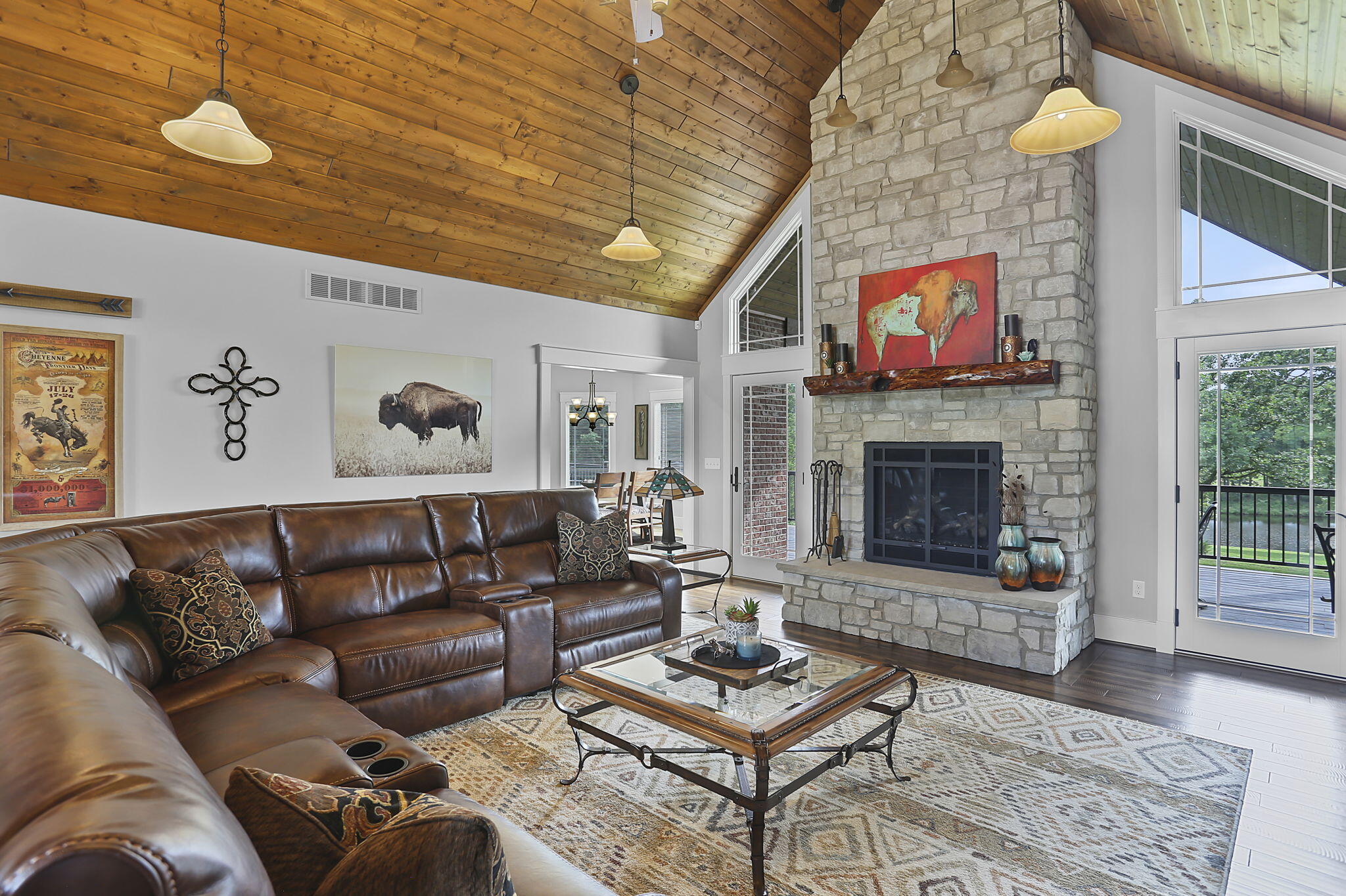 000 Mo-185 Property Photo 7