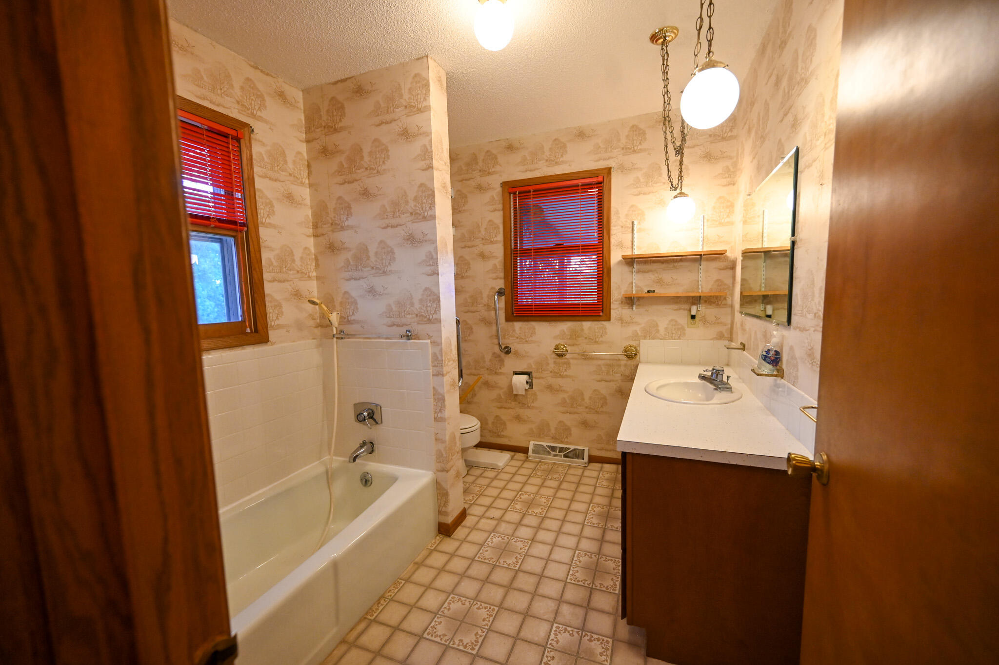 21204 County Road 295 Property Photo 13