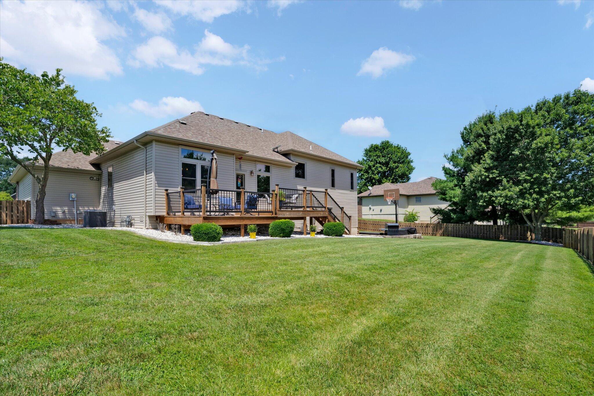 527 Snowbird Terrace Property Photo 41