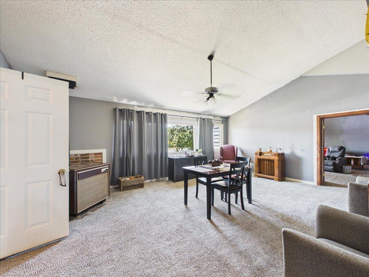 29159 Lakeside Avenue Property Photo 13