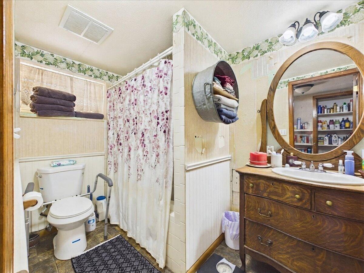 29159 Lakeside Avenue Property Photo 20