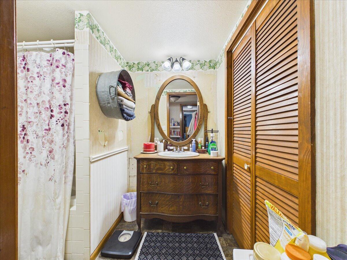 29159 Lakeside Avenue Property Photo 22