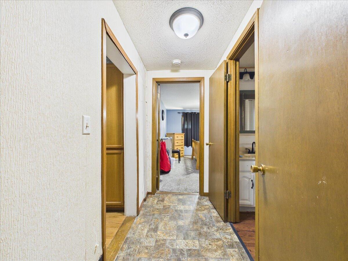 29159 Lakeside Avenue Property Photo 23