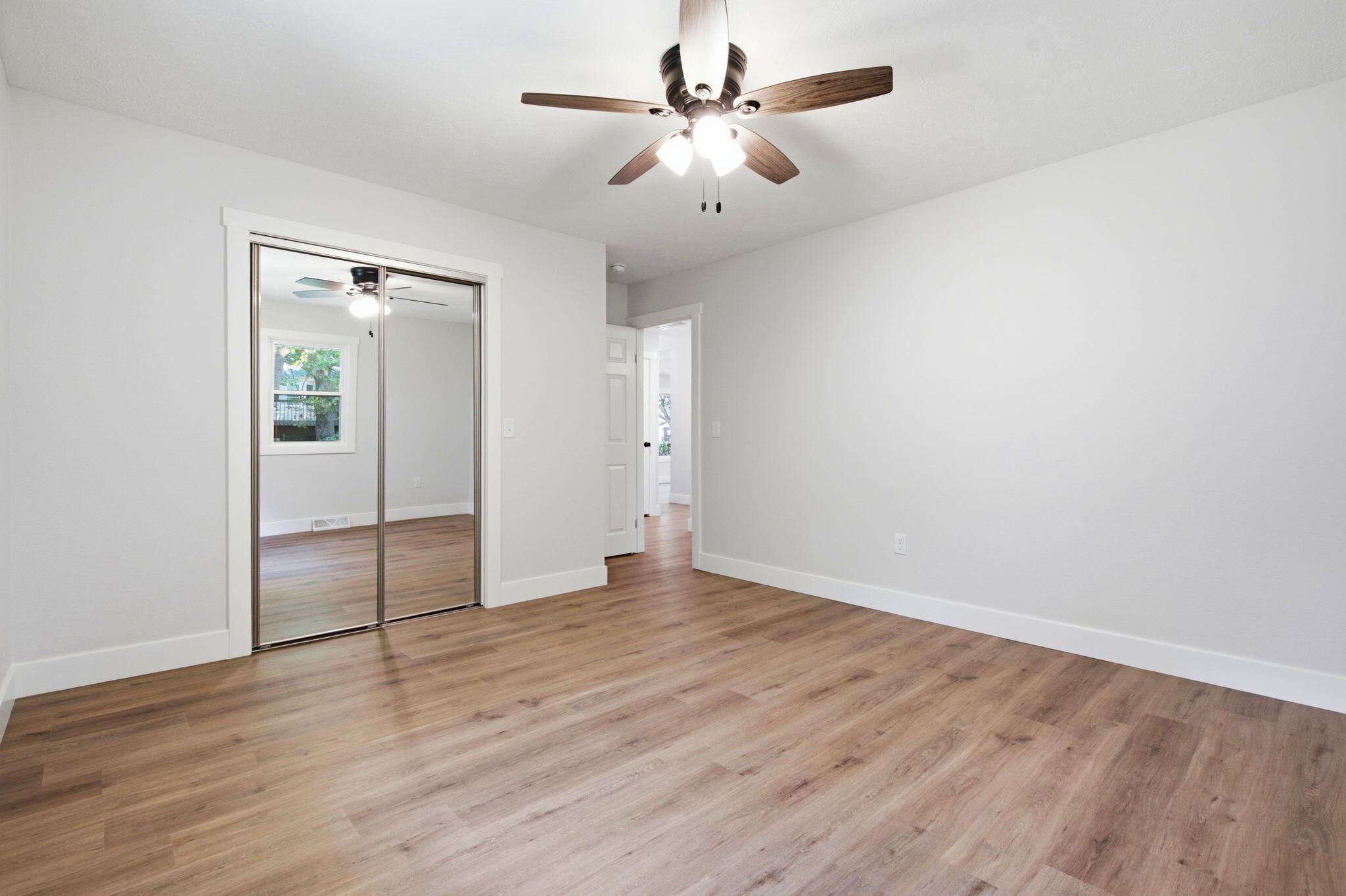 1524 South Charing Avenue Property Photo 26