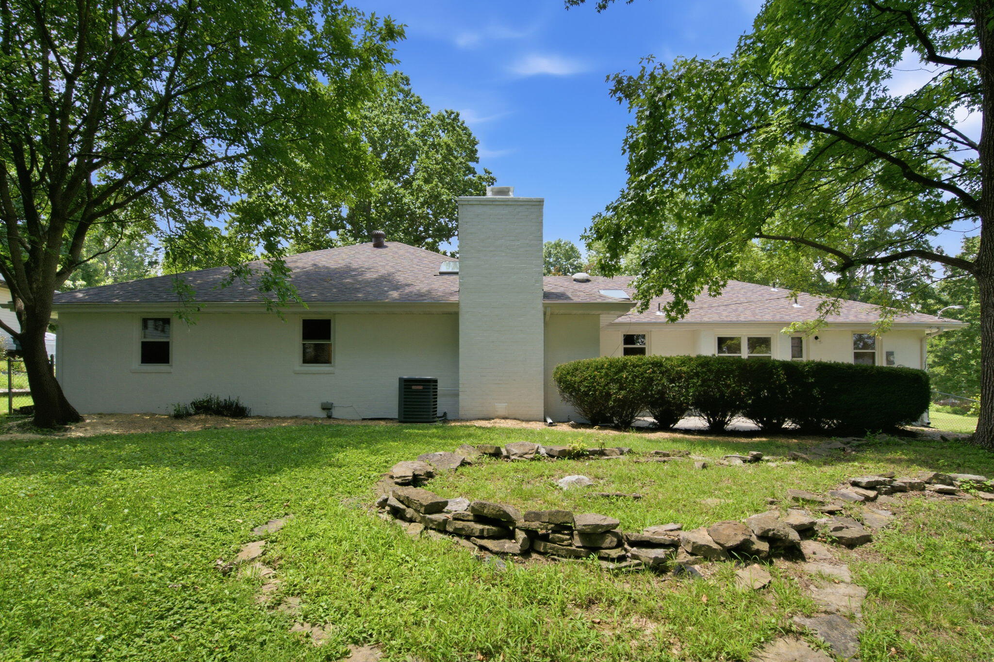 1524 South Charing Avenue Property Photo 31