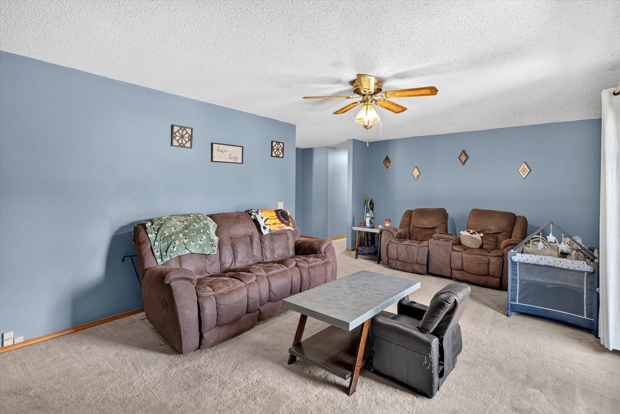 1615 West Lincoln Street Property Photo 6