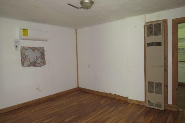 731 West North Street Property Photo 6
