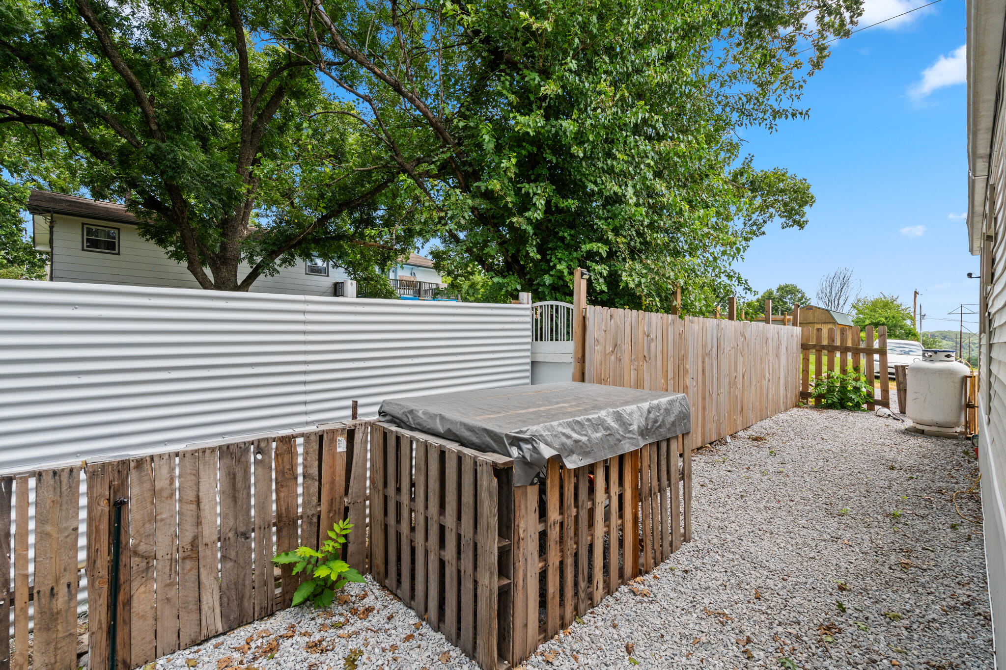 130 Lillian Road Property Photo 7