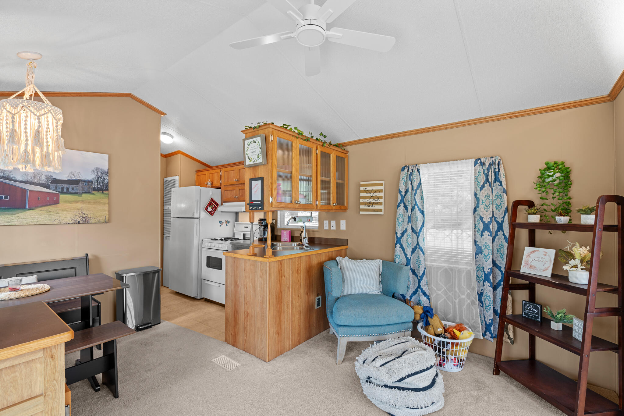 130 Lillian Road Property Photo 18