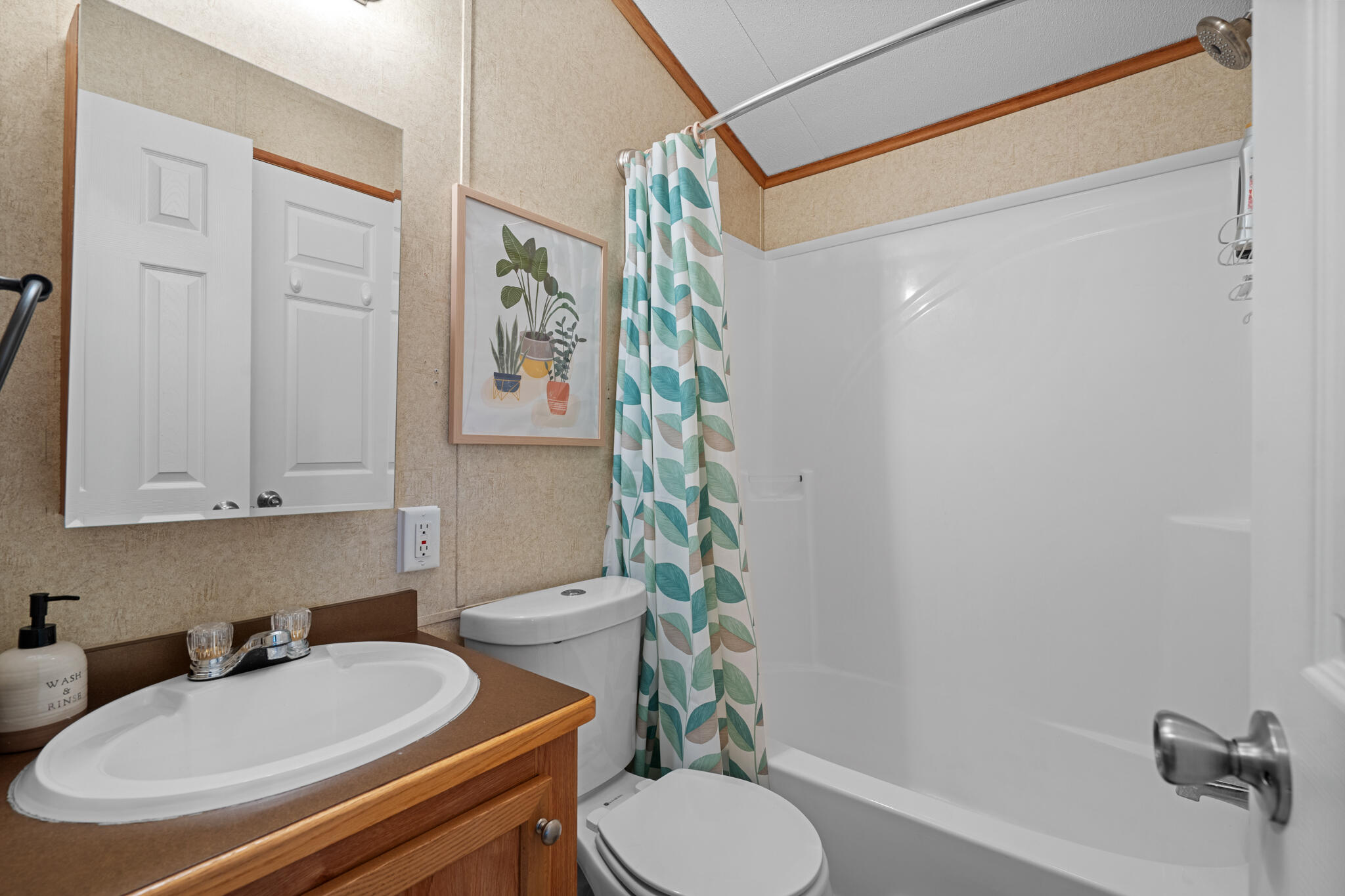 130 Lillian Road Property Photo 22