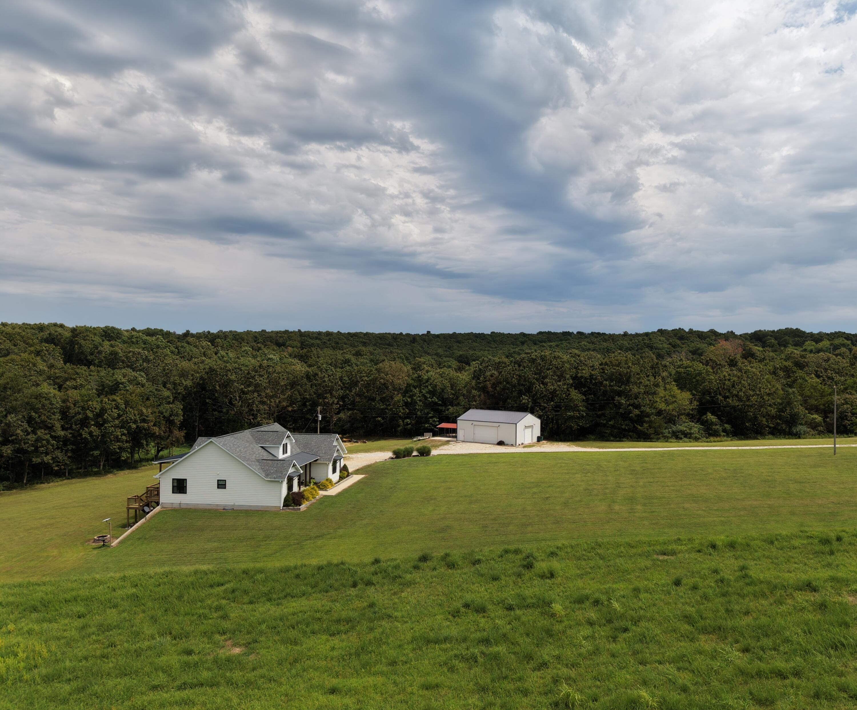 6793 County Road 3400 Property Photo 2