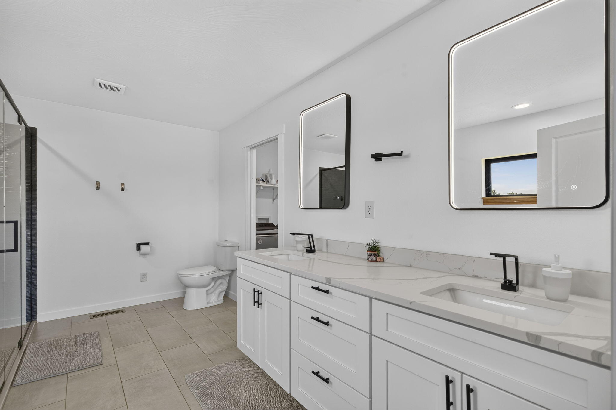 338 Skyla Drive Property Photo 25